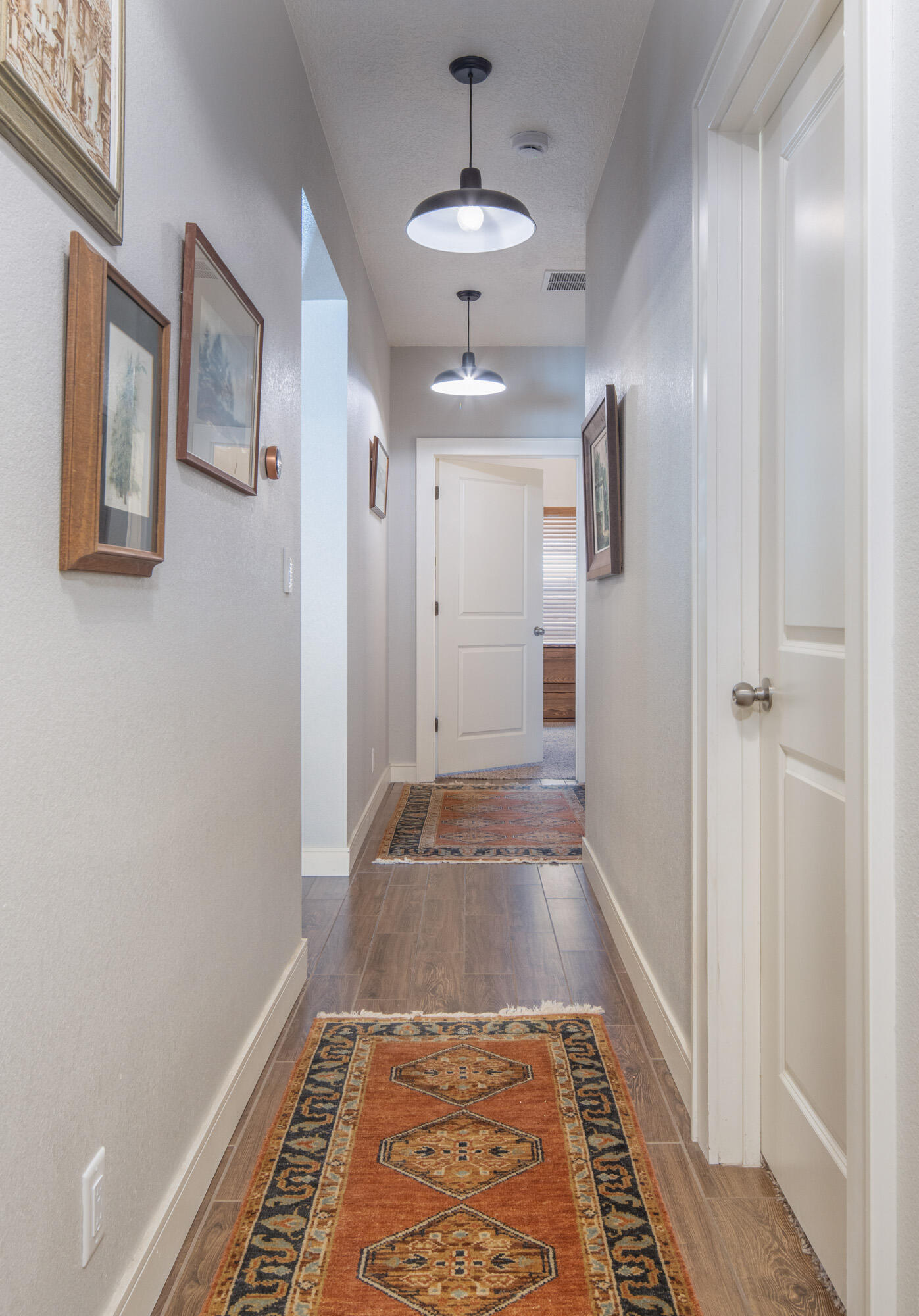 1978 CASTLE PEAK Loop NE