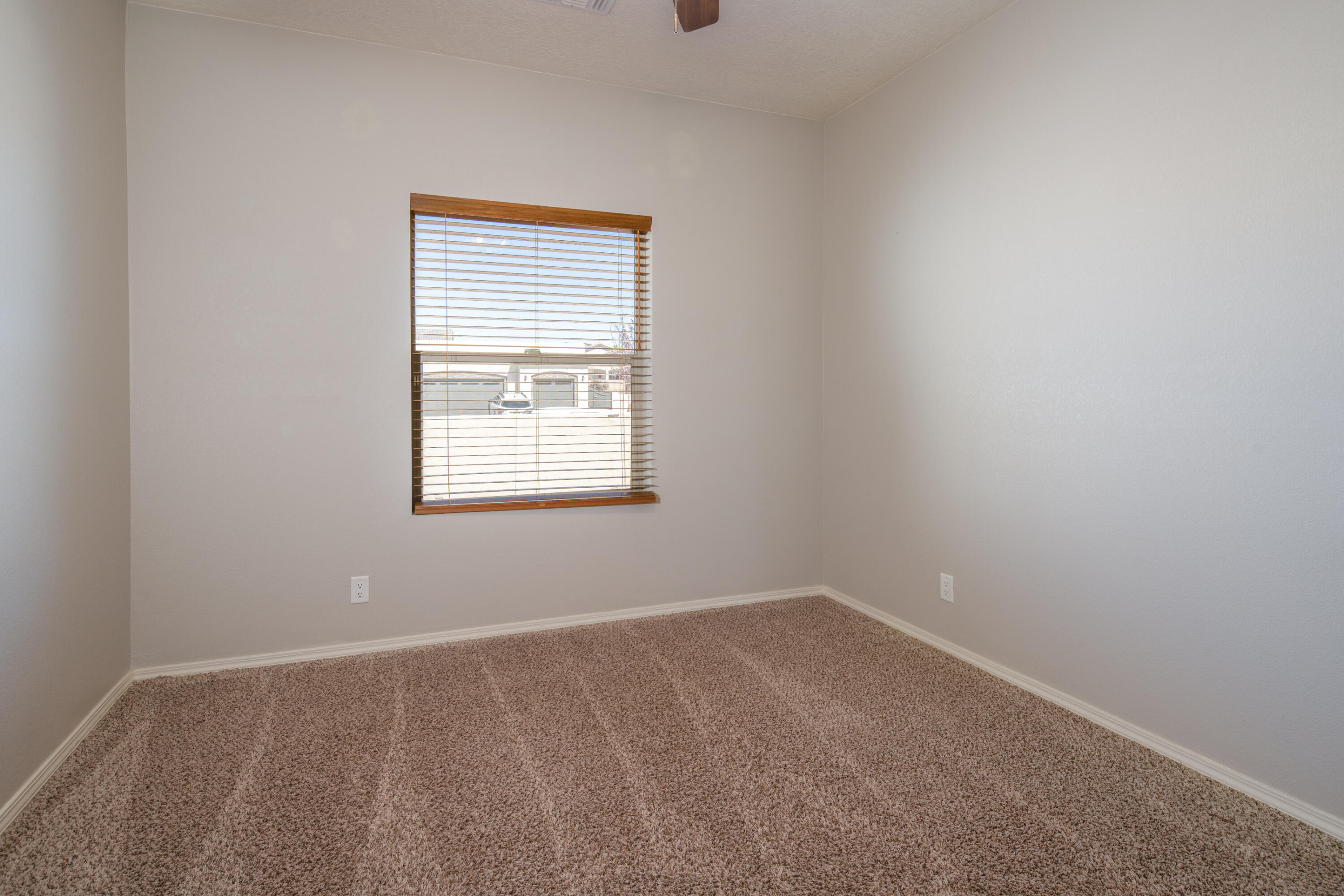 1978 CASTLE PEAK Loop NE