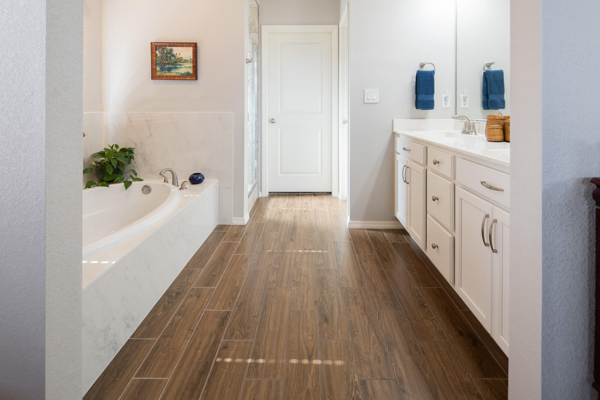 1978 CASTLE PEAK Loop NE