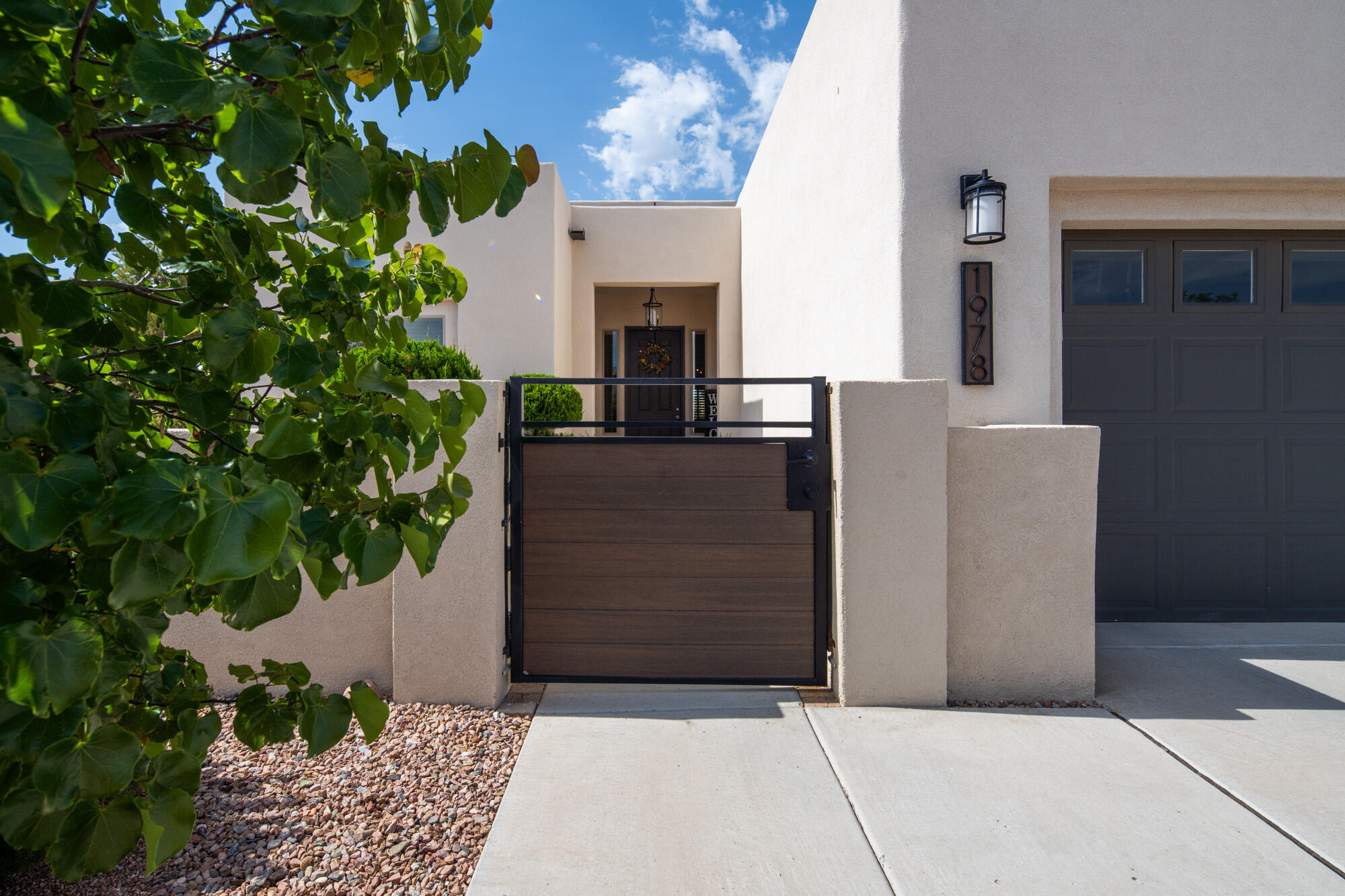 1978 CASTLE PEAK Loop NE