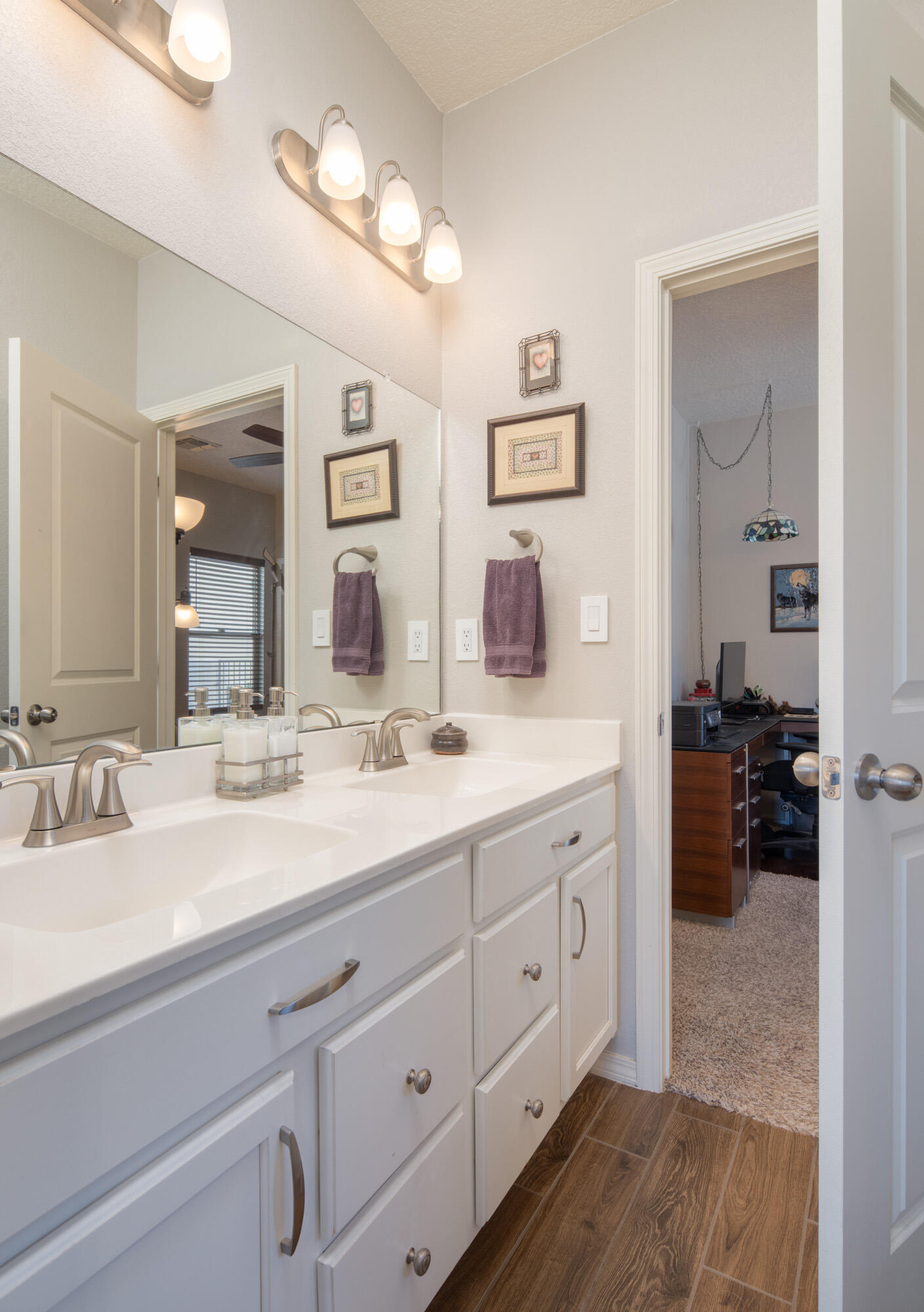 1978 CASTLE PEAK Loop NE