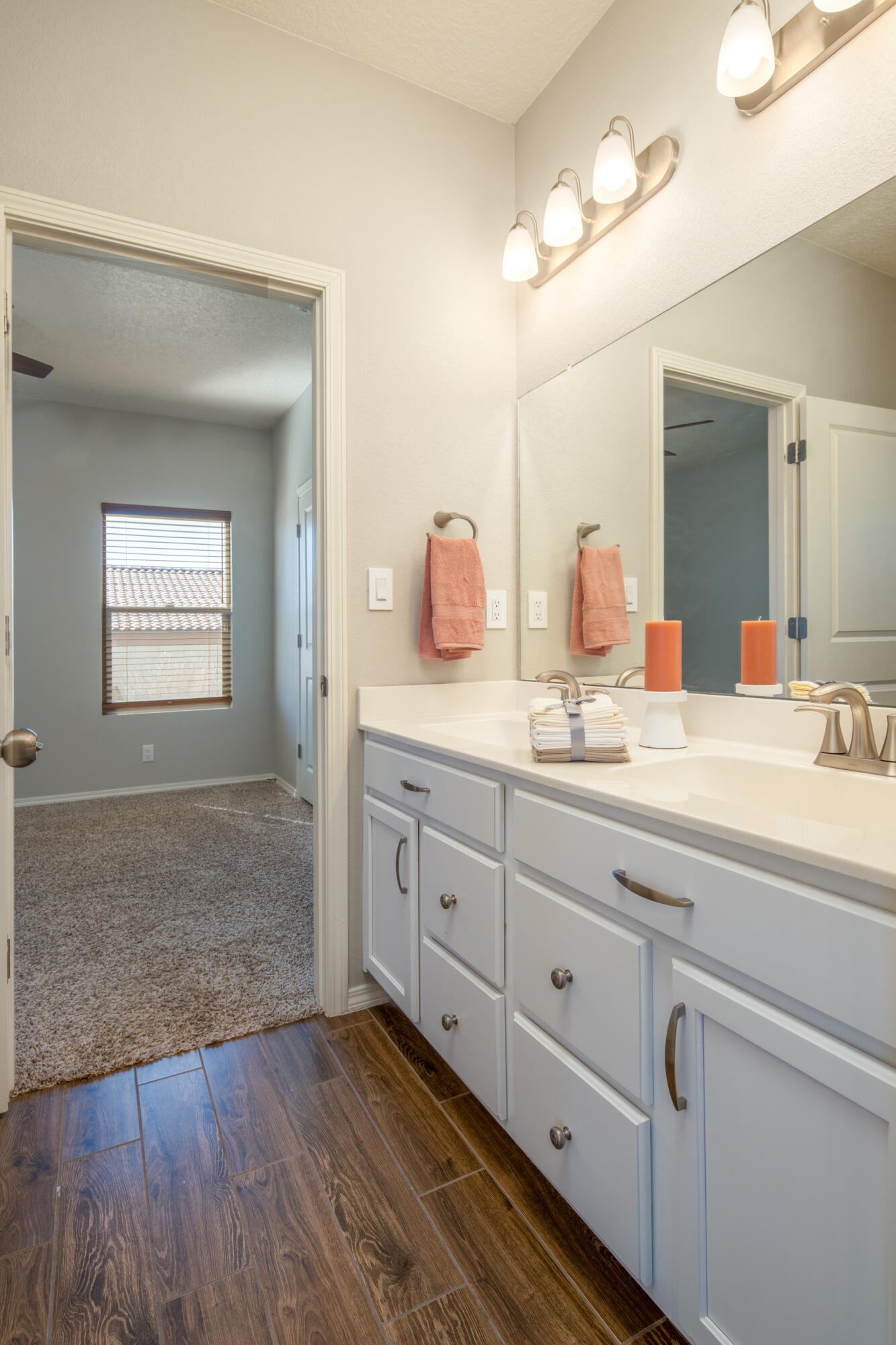 1978 CASTLE PEAK Loop NE