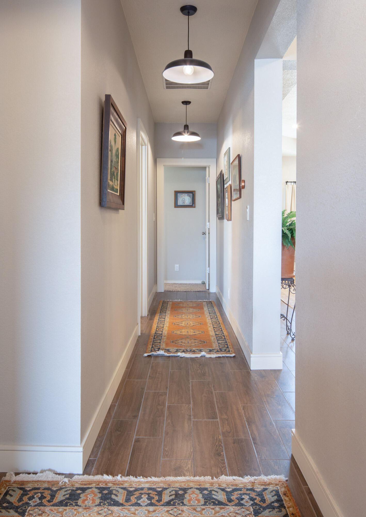 1978 CASTLE PEAK Loop NE