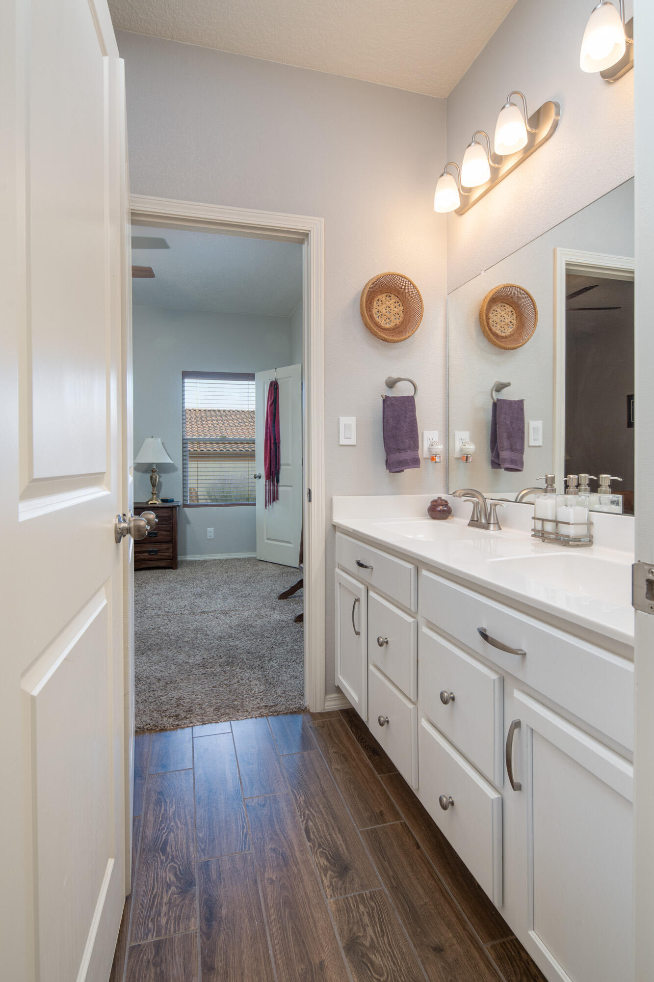 1978 CASTLE PEAK Loop NE