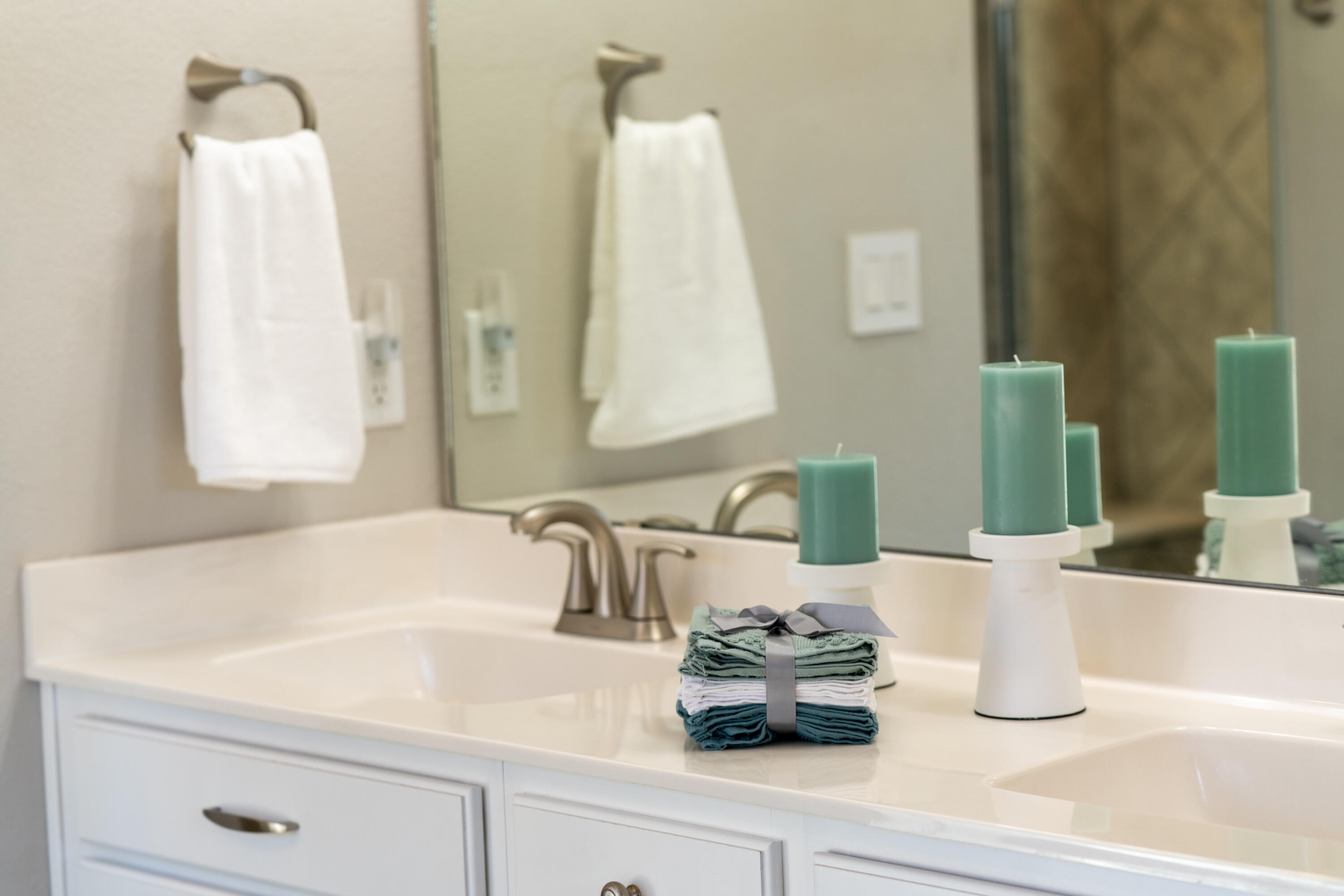 1978 CASTLE PEAK Loop NE