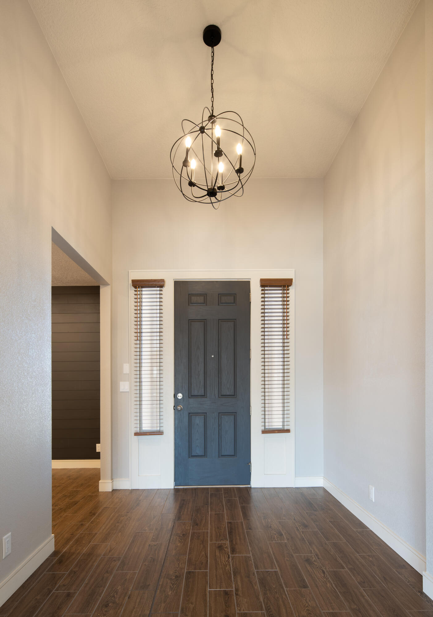 1978 CASTLE PEAK Loop NE