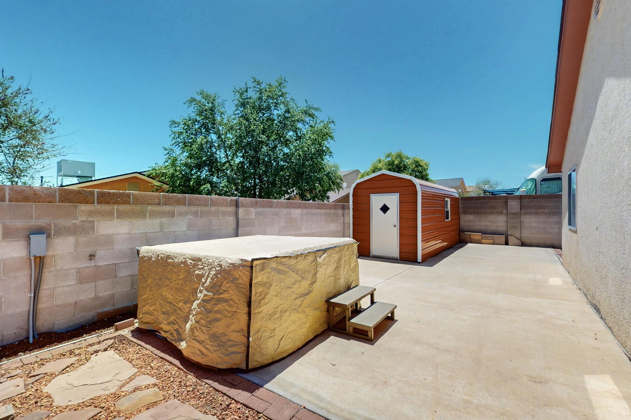 9616 Eucariz Avenue SW