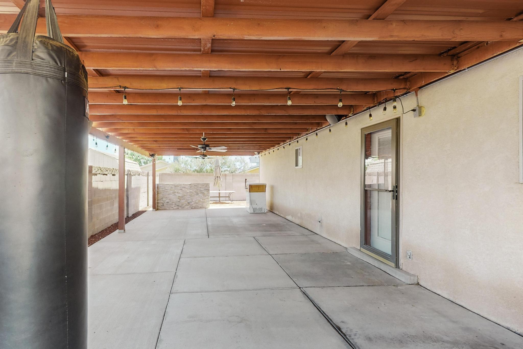 9616 Eucariz Avenue SW