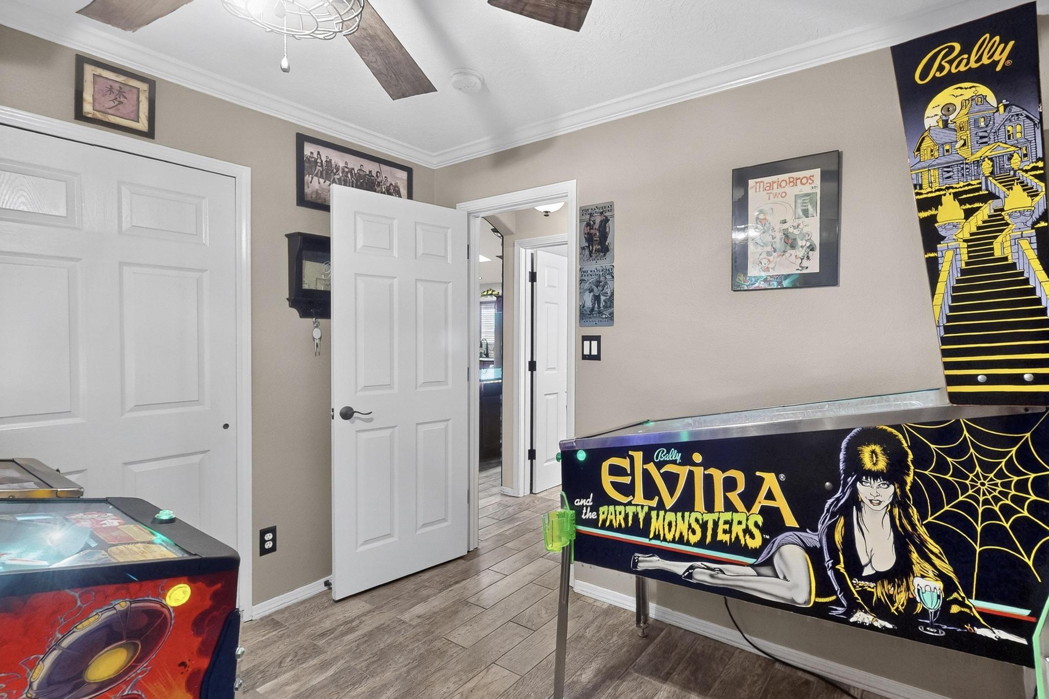 9616 Eucariz Avenue SW