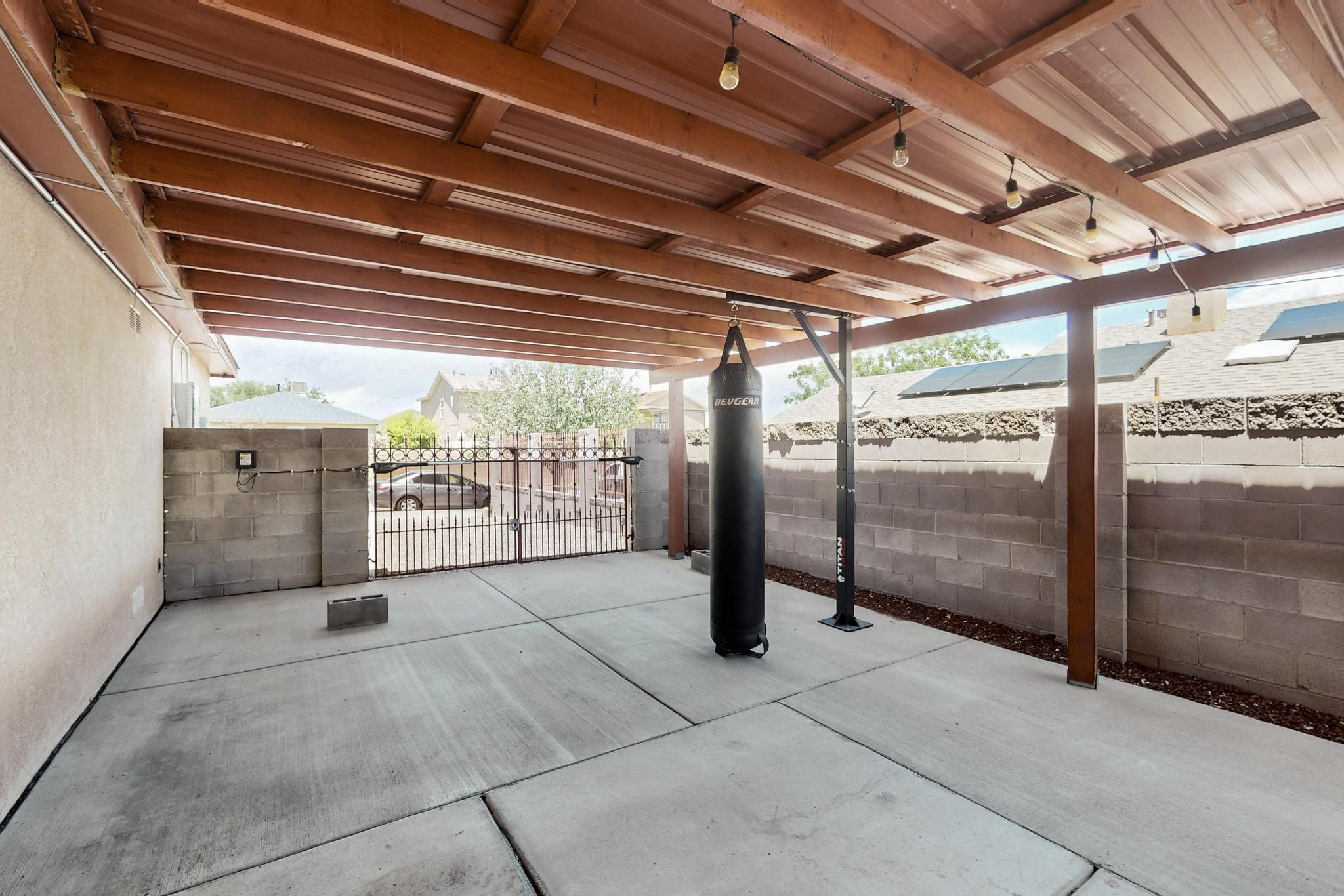 9616 Eucariz Avenue SW