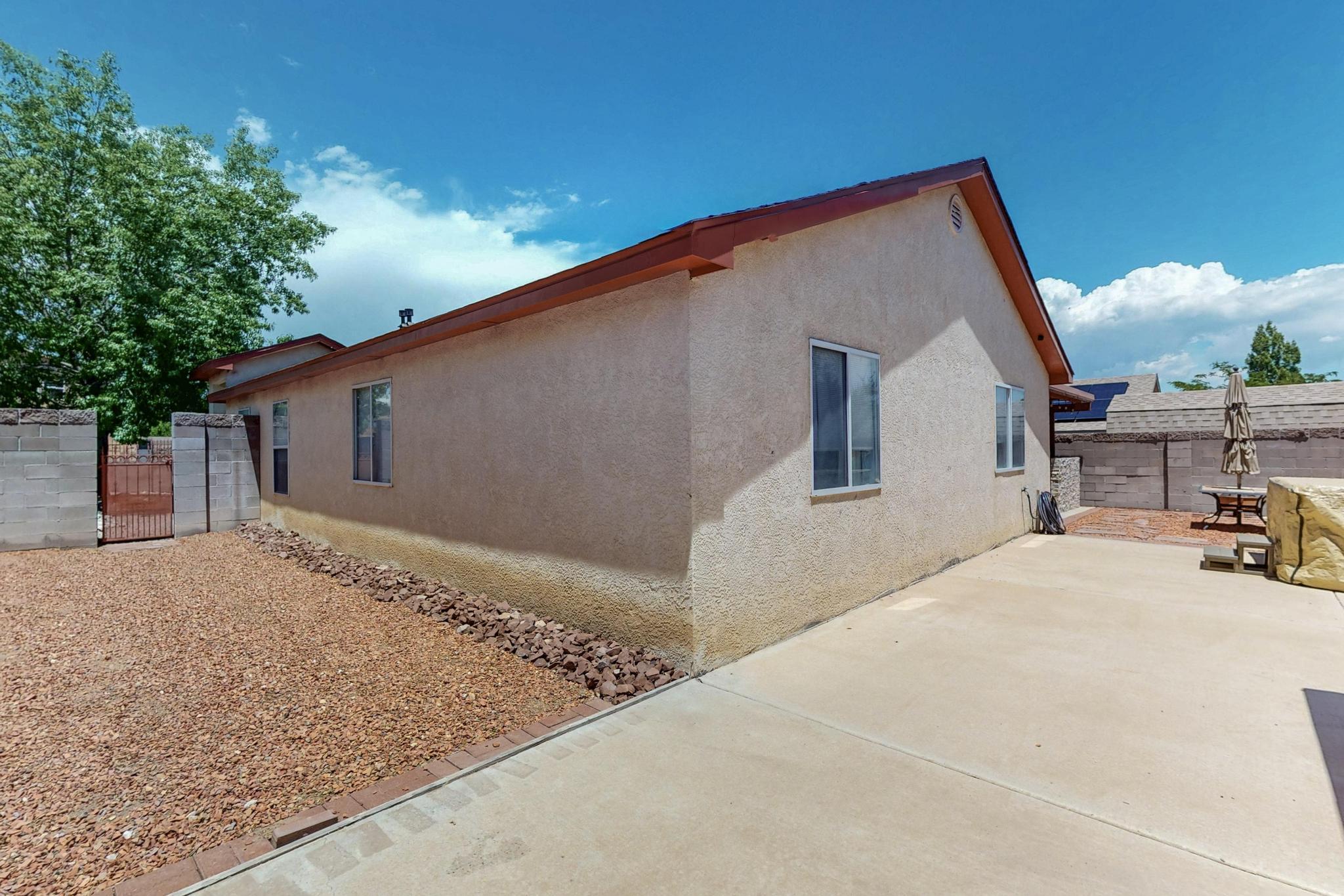 9616 Eucariz Avenue SW