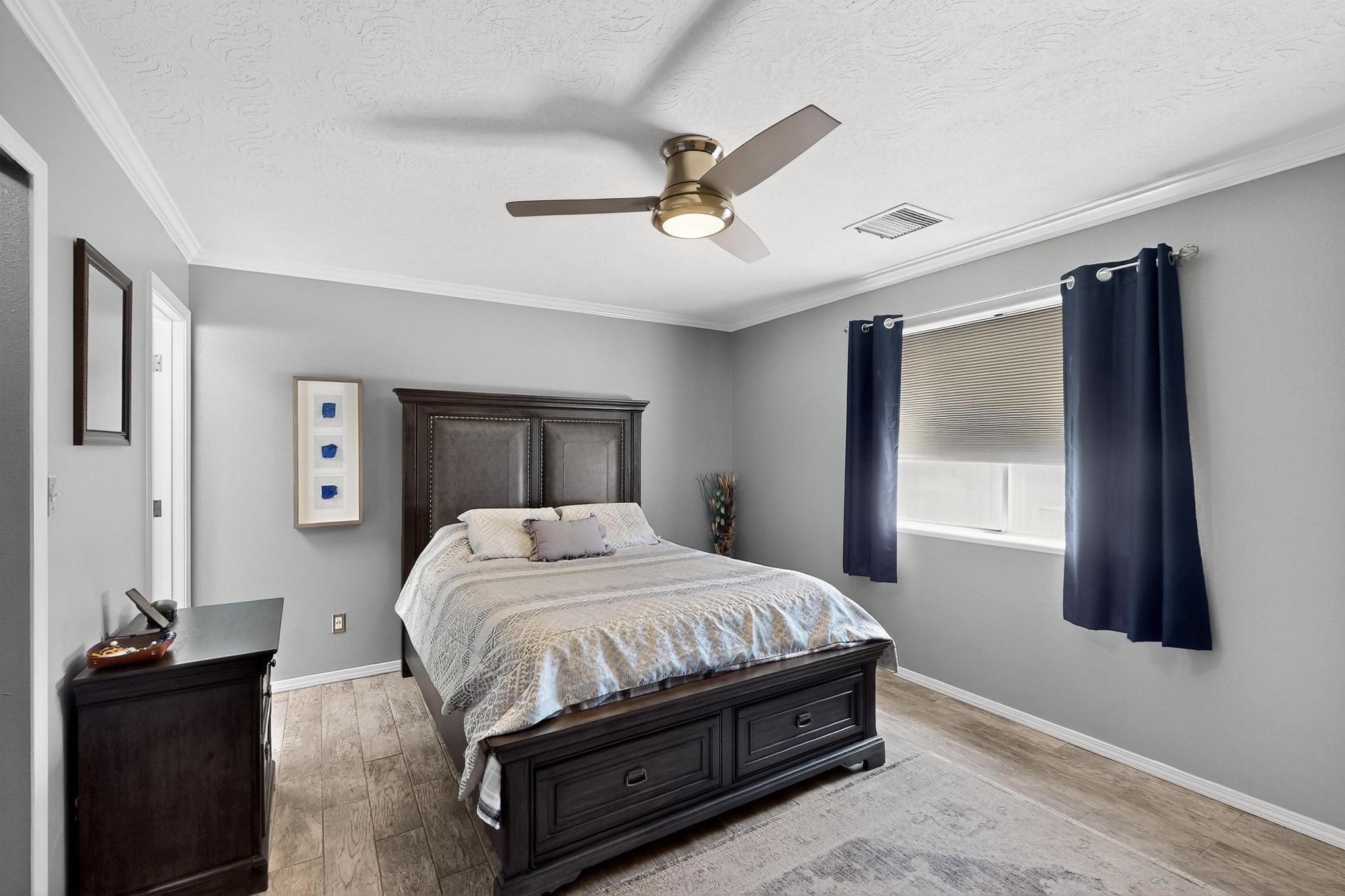 9616 Eucariz Avenue SW