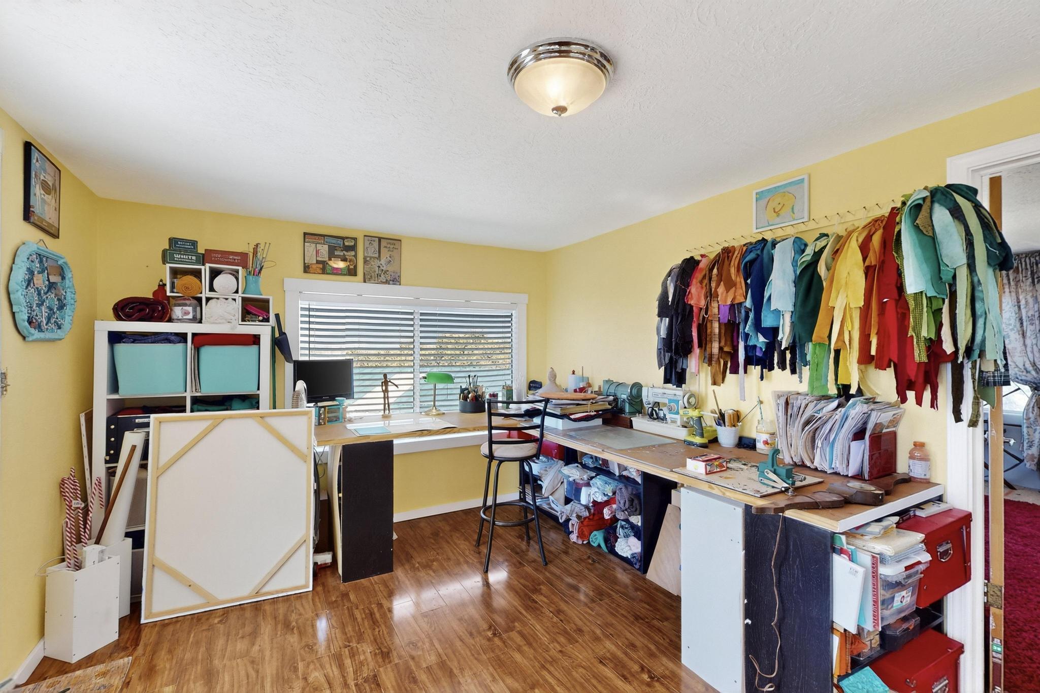 10 CALLE POR LOS CABALLOS