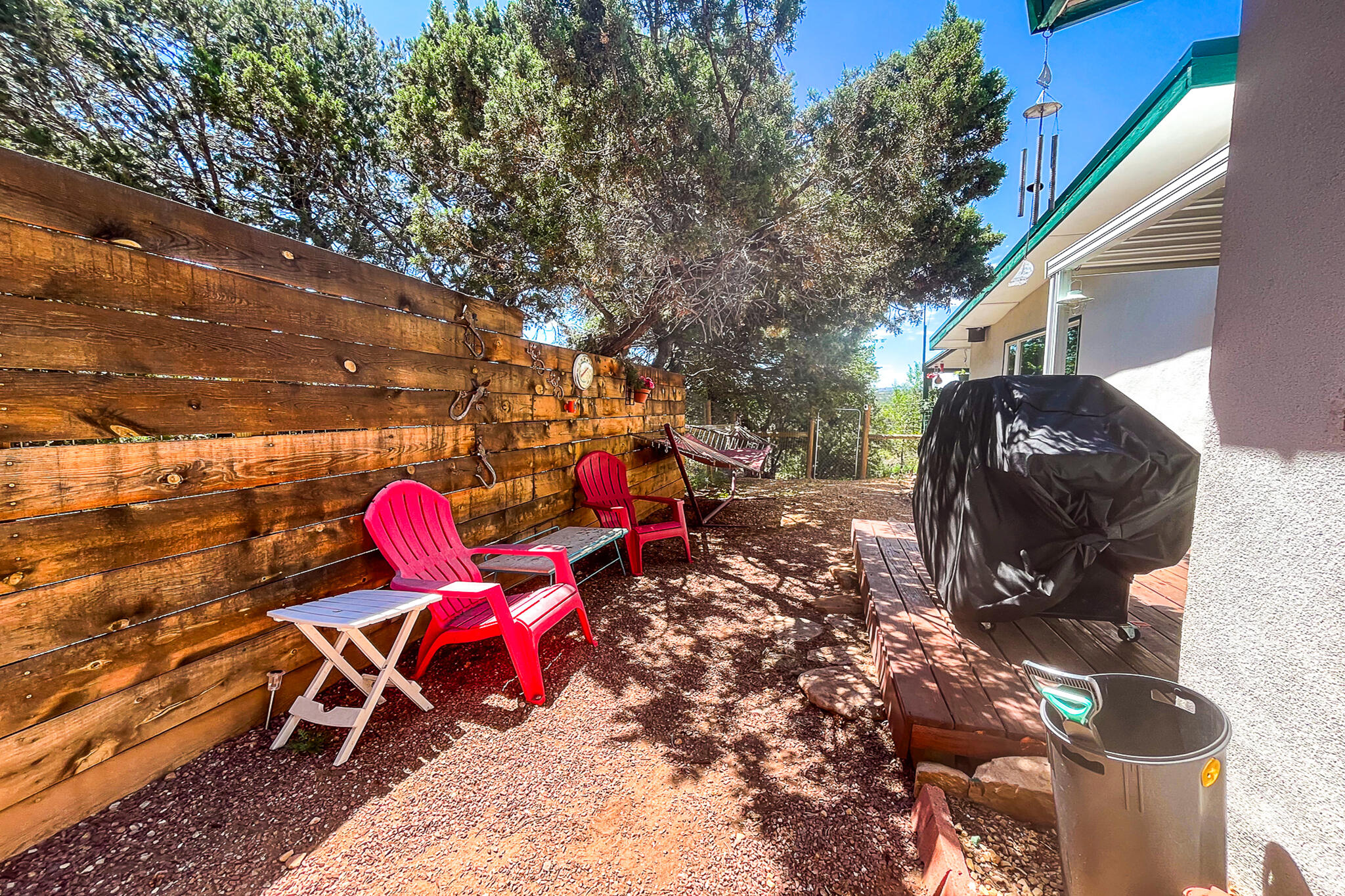 10 CALLE POR LOS CABALLOS