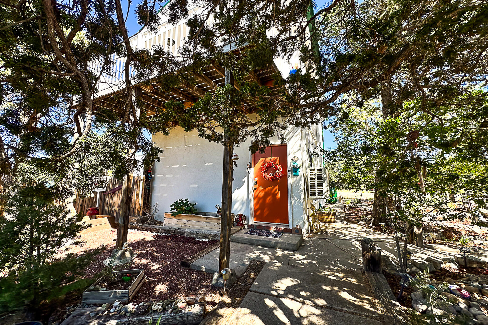 10 CALLE POR LOS CABALLOS