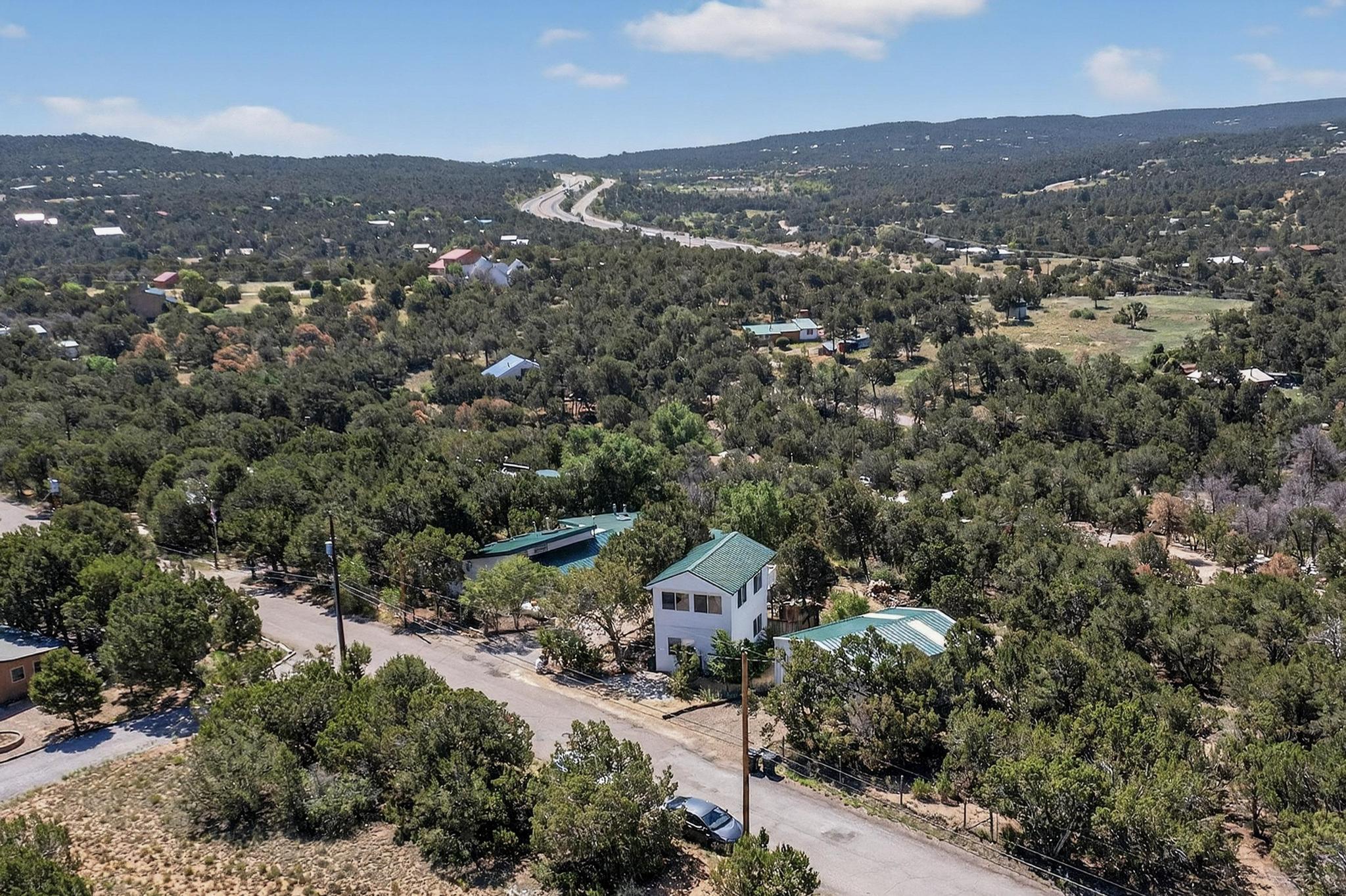 10 CALLE POR LOS CABALLOS