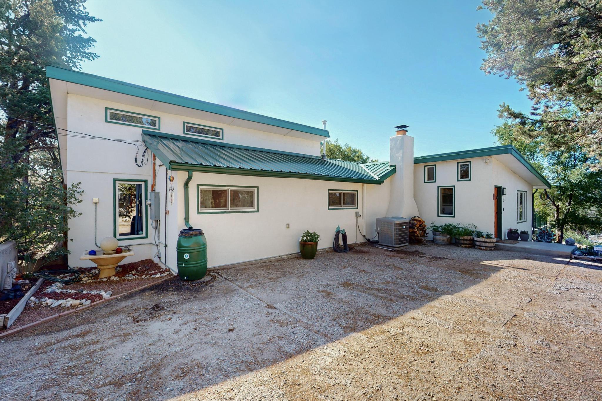 10 CALLE POR LOS CABALLOS