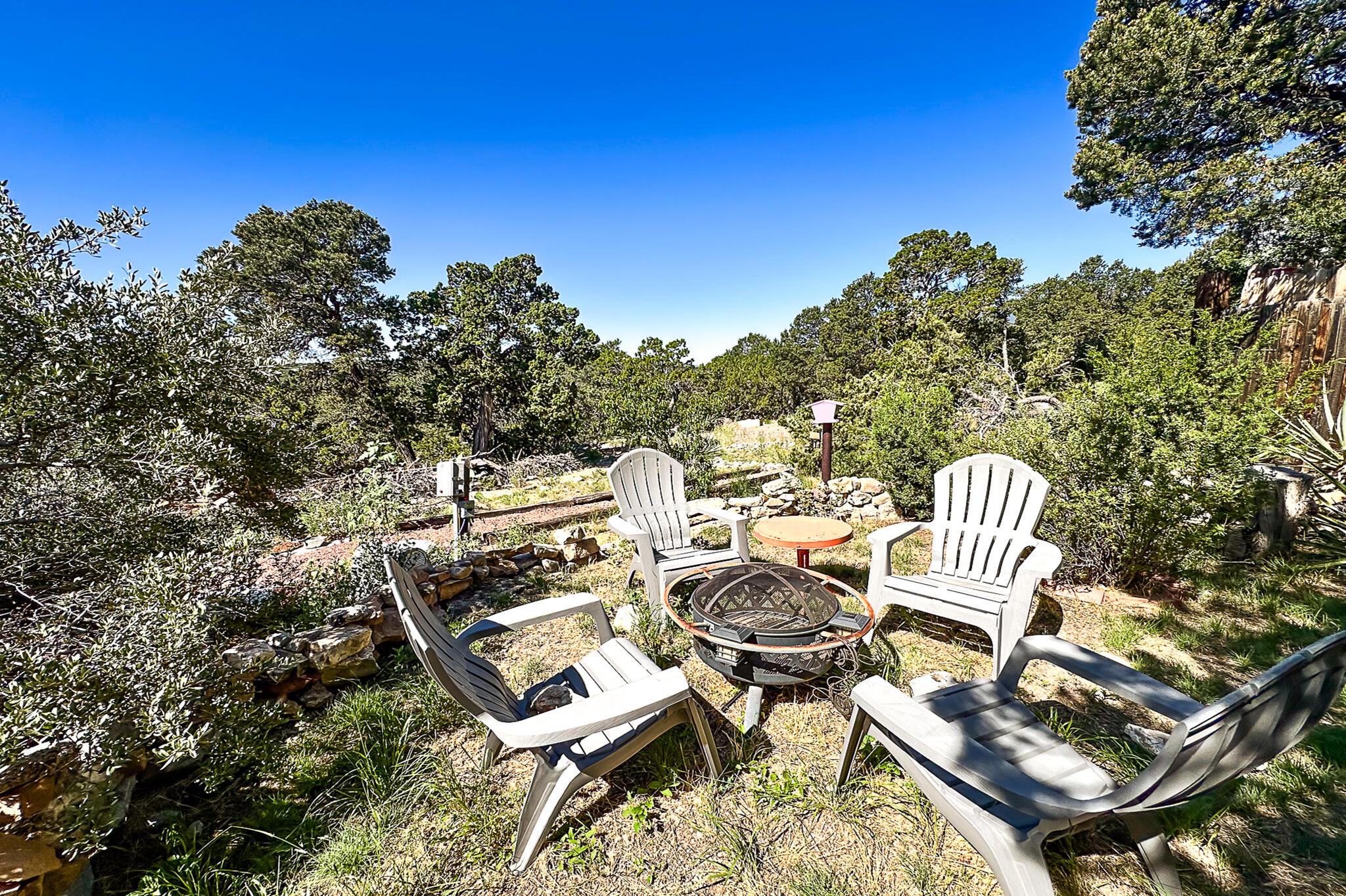 10 CALLE POR LOS CABALLOS