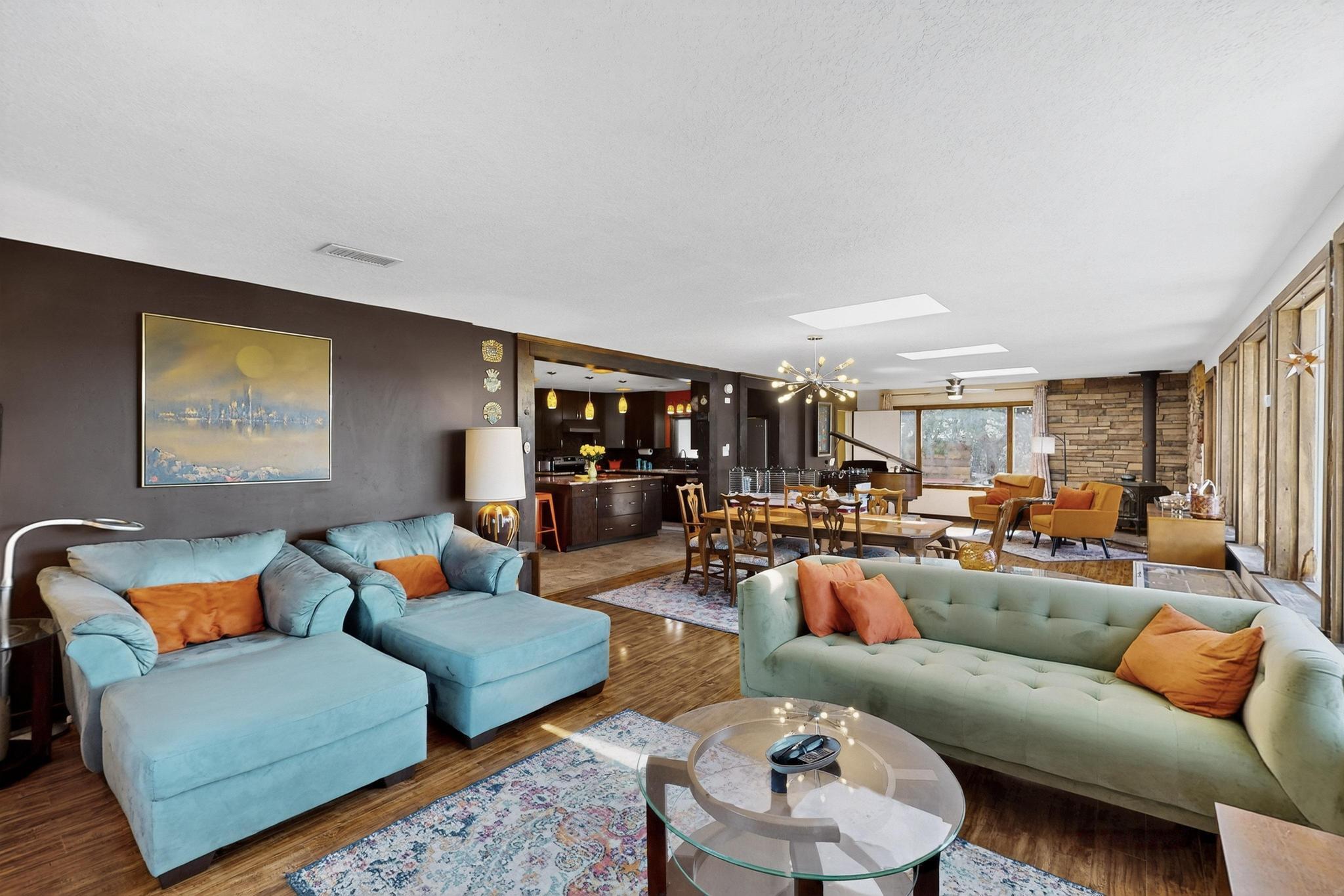 10 CALLE POR LOS CABALLOS