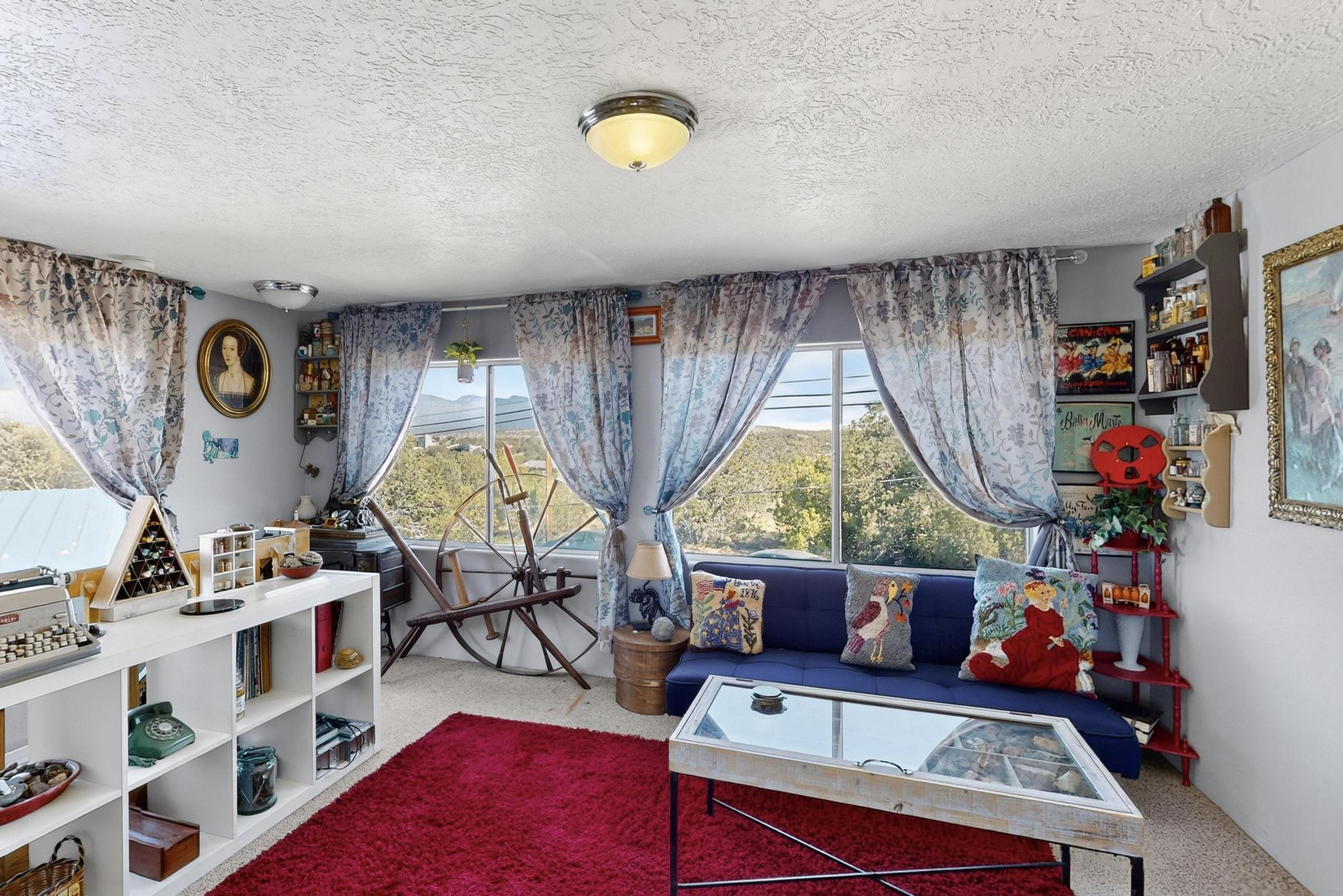 10 CALLE POR LOS CABALLOS