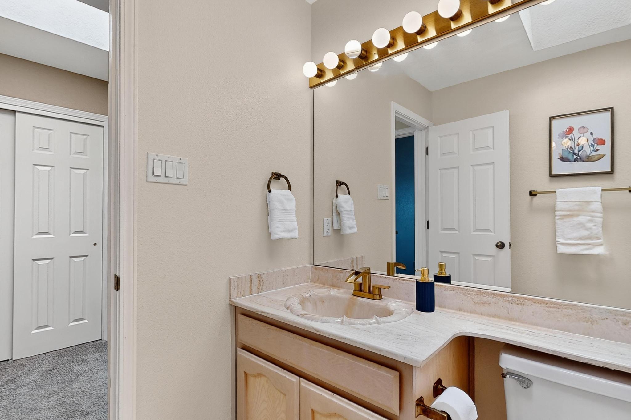 3733 CUERVO Court NW