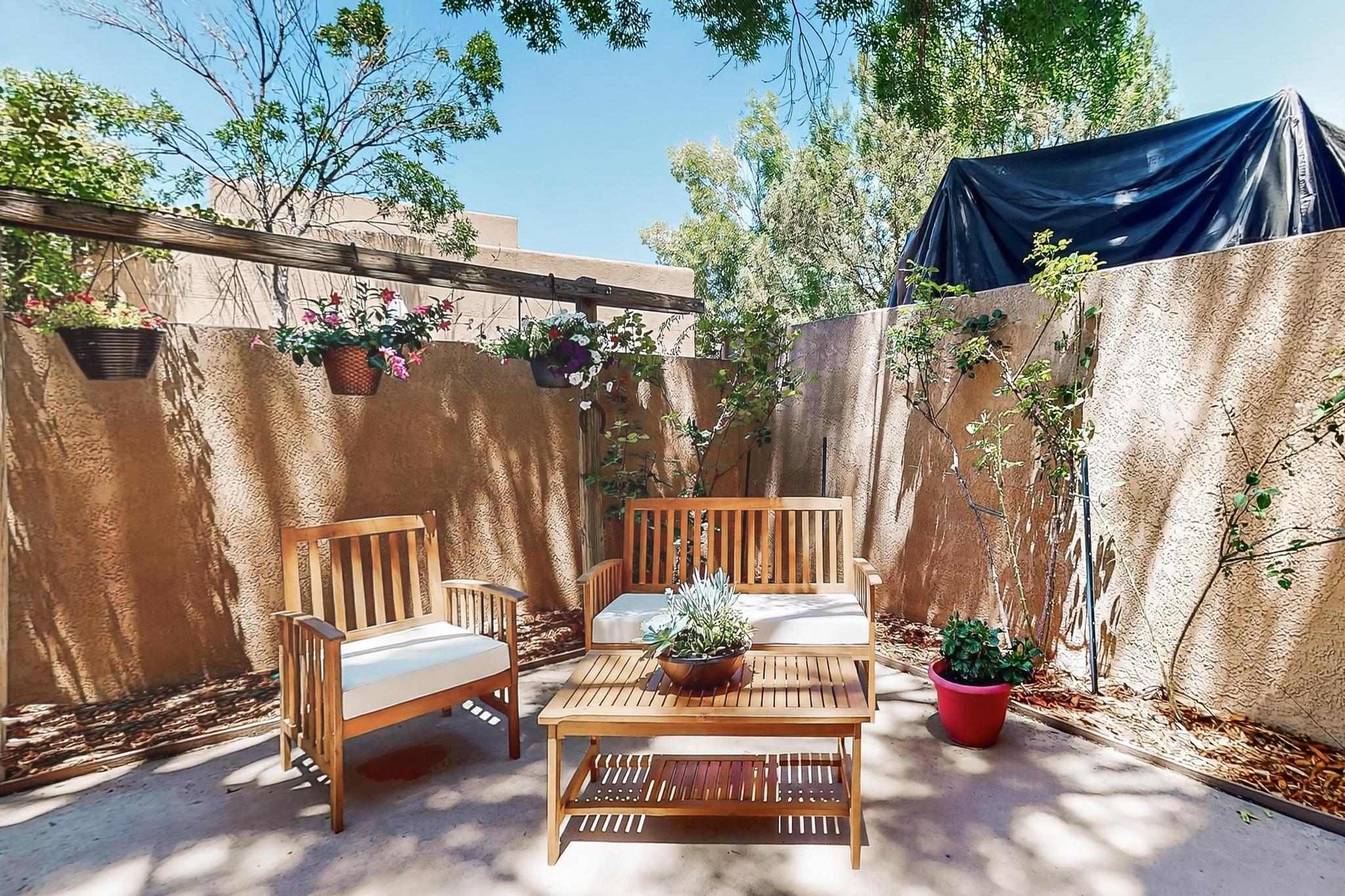 3733 CUERVO Court NW