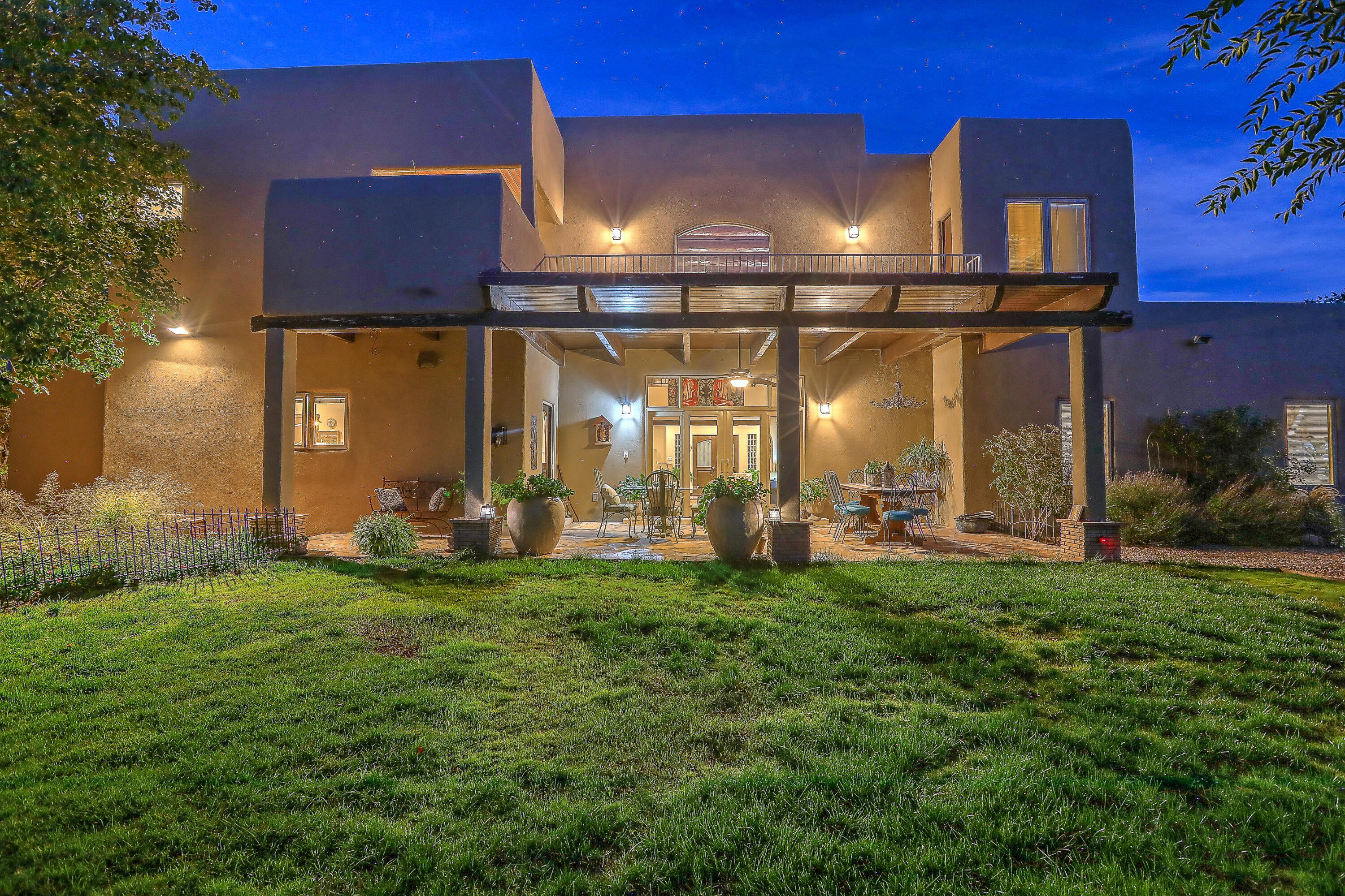 2705 RINCON DEL RIO Court NW