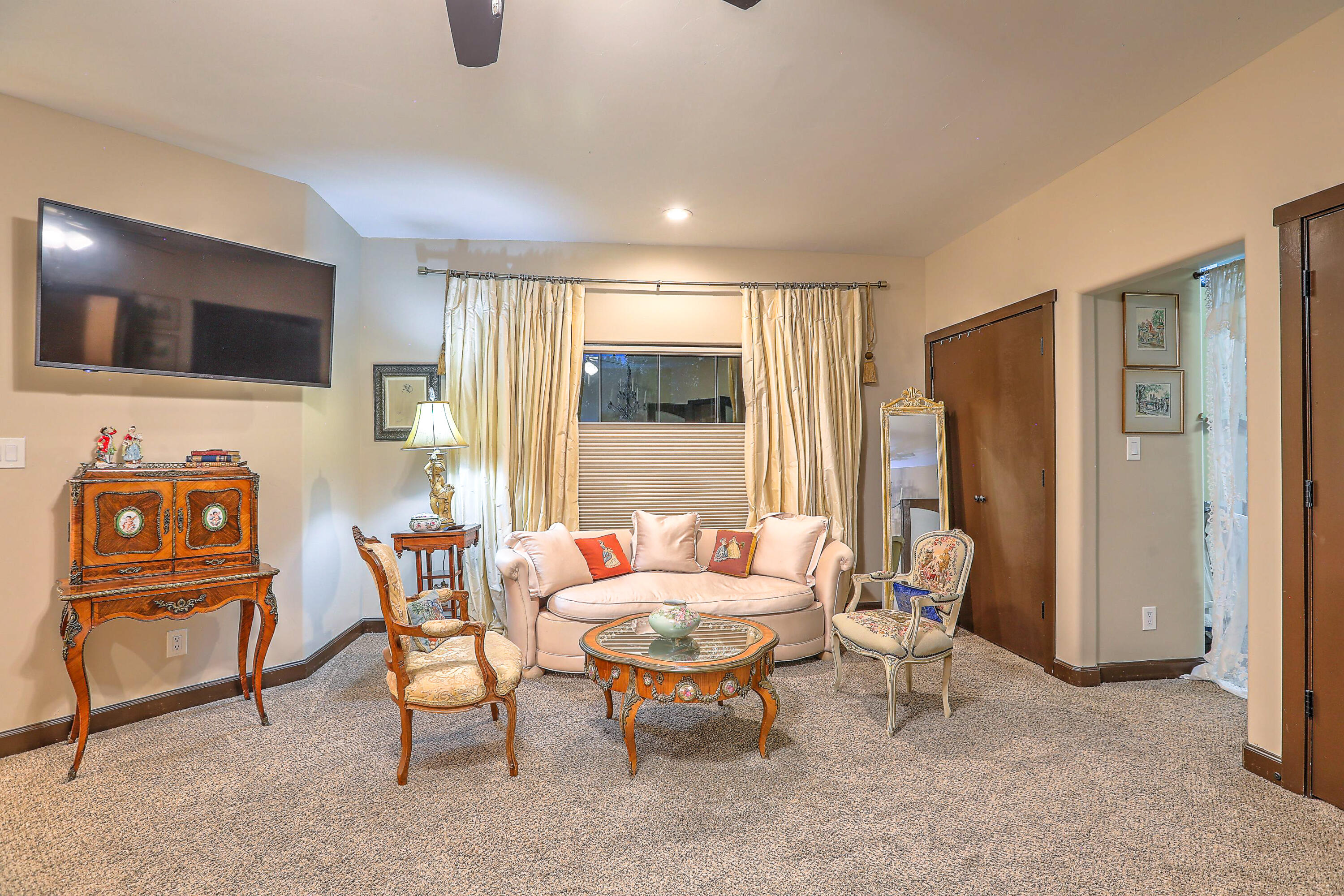 2705 RINCON DEL RIO Court NW