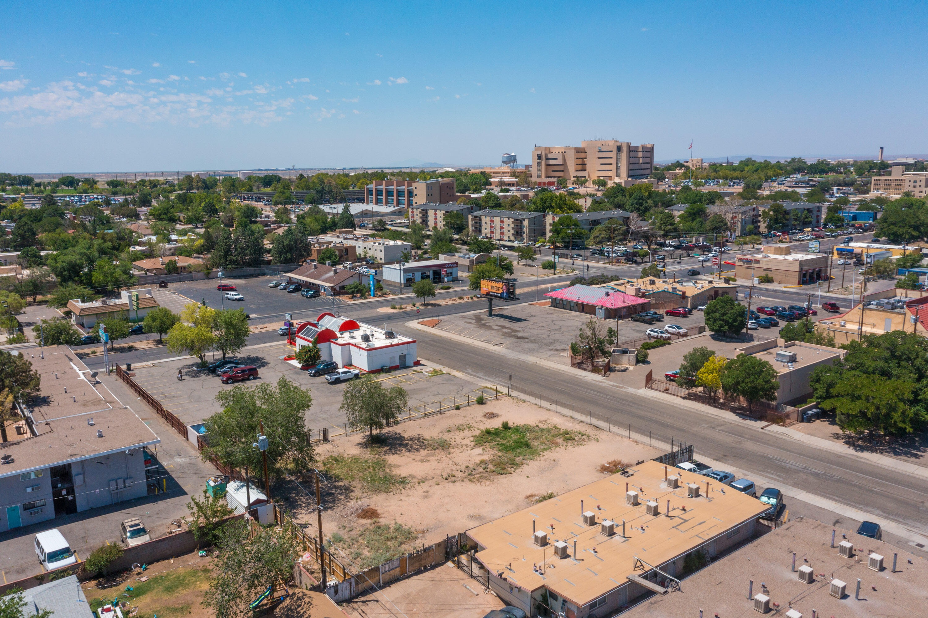 1124 Arizona St Street SE