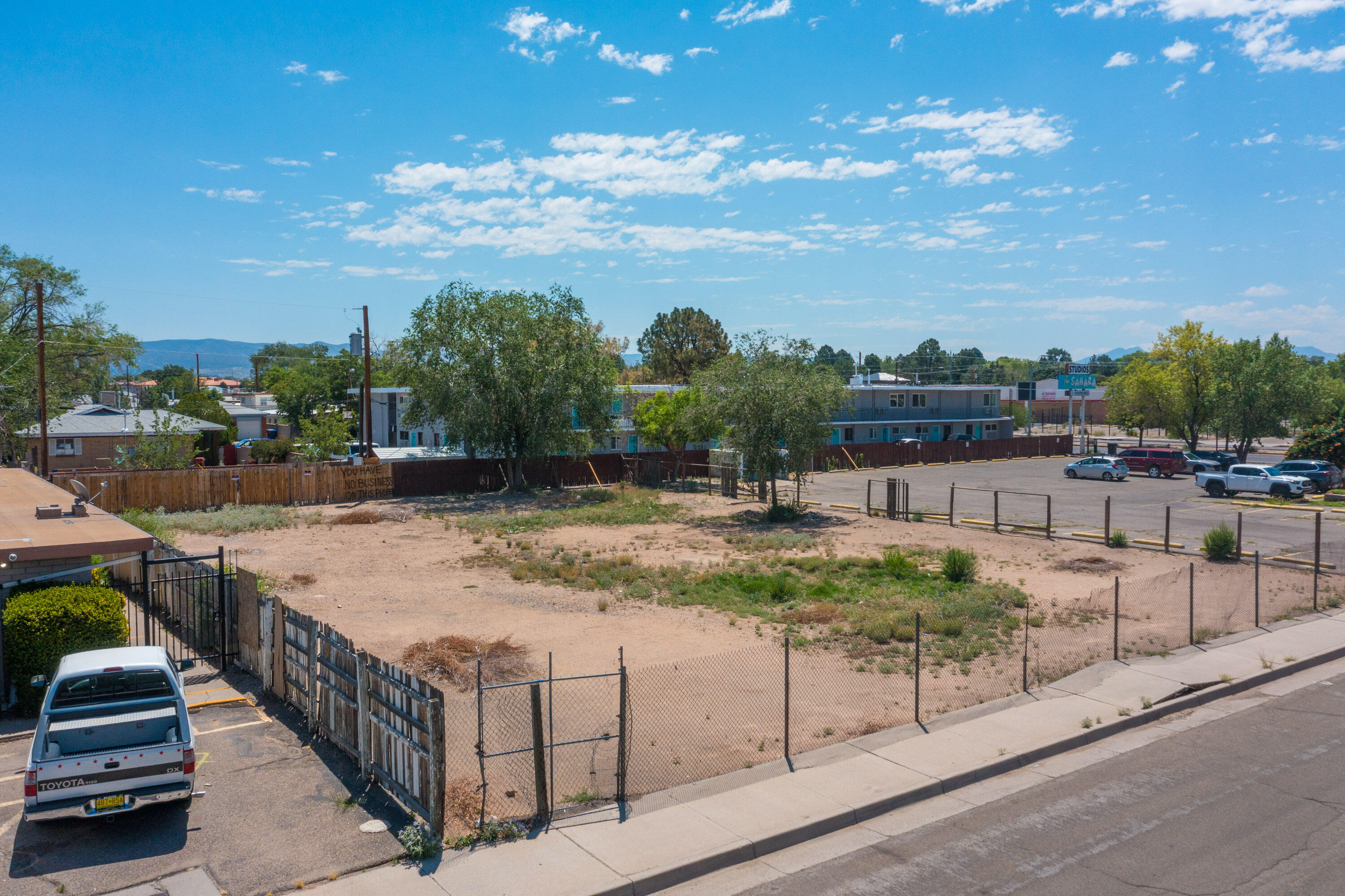 1128 ARIZONA Street SE