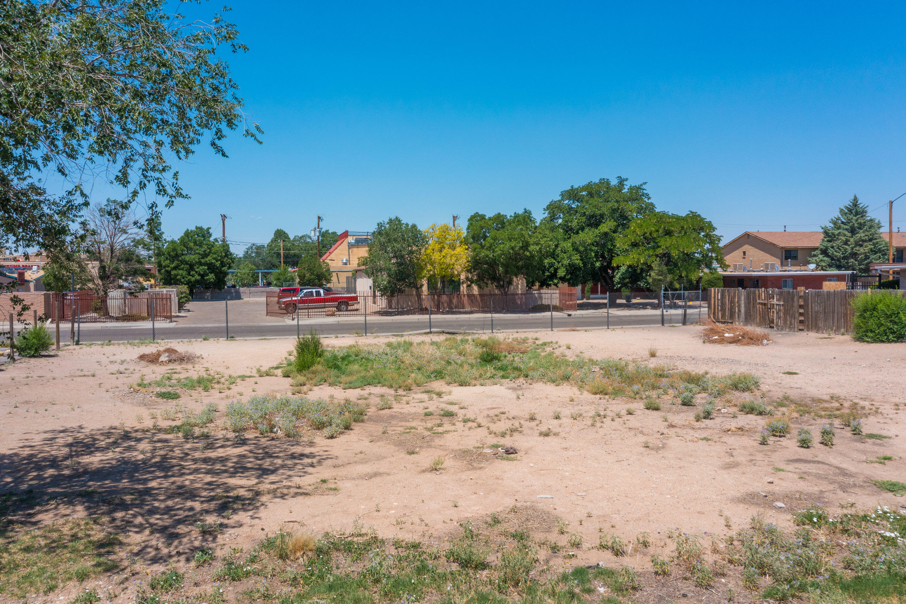 1128 ARIZONA Street SE