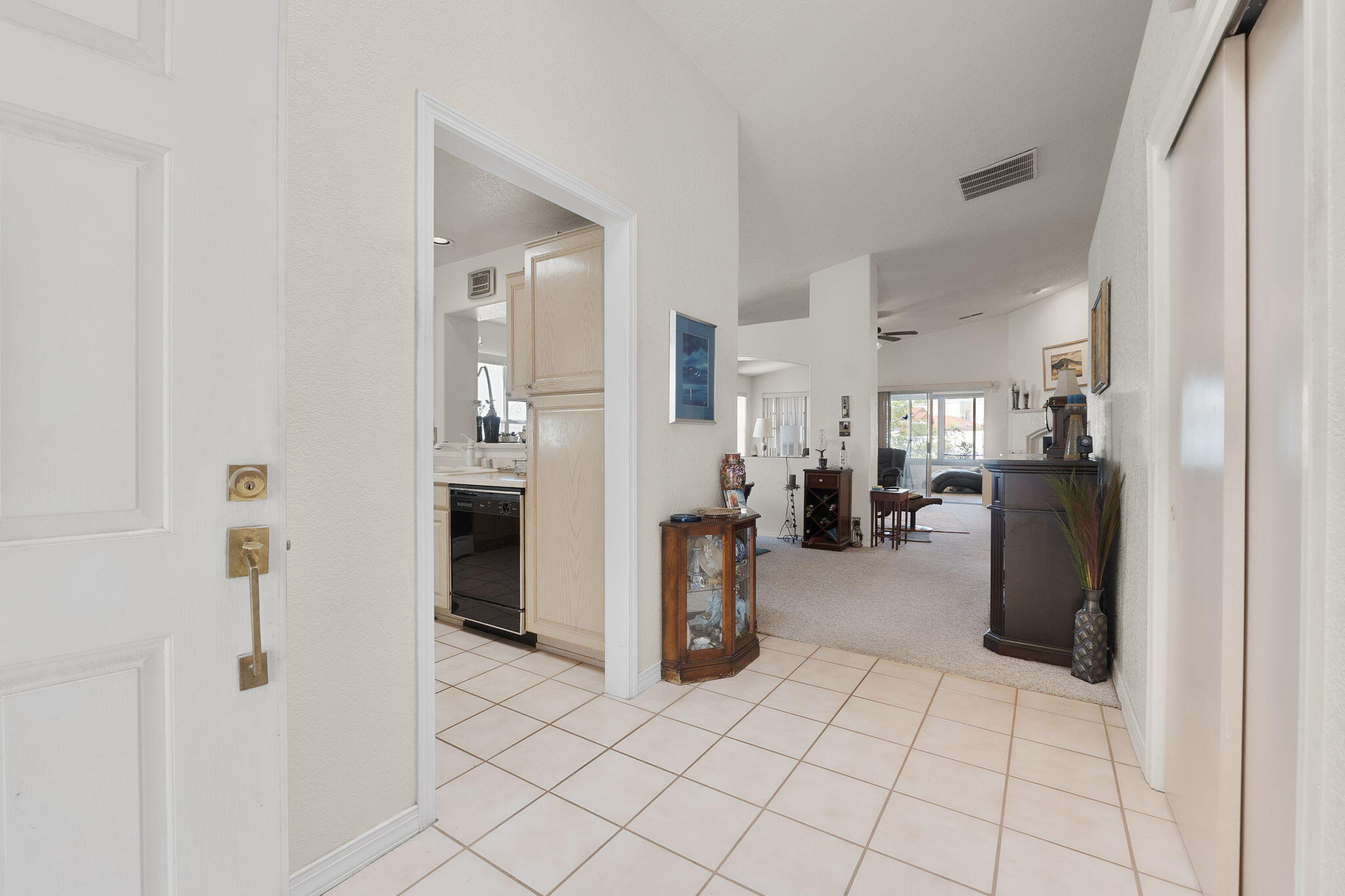 571 HERMIT FALLS Drive SE