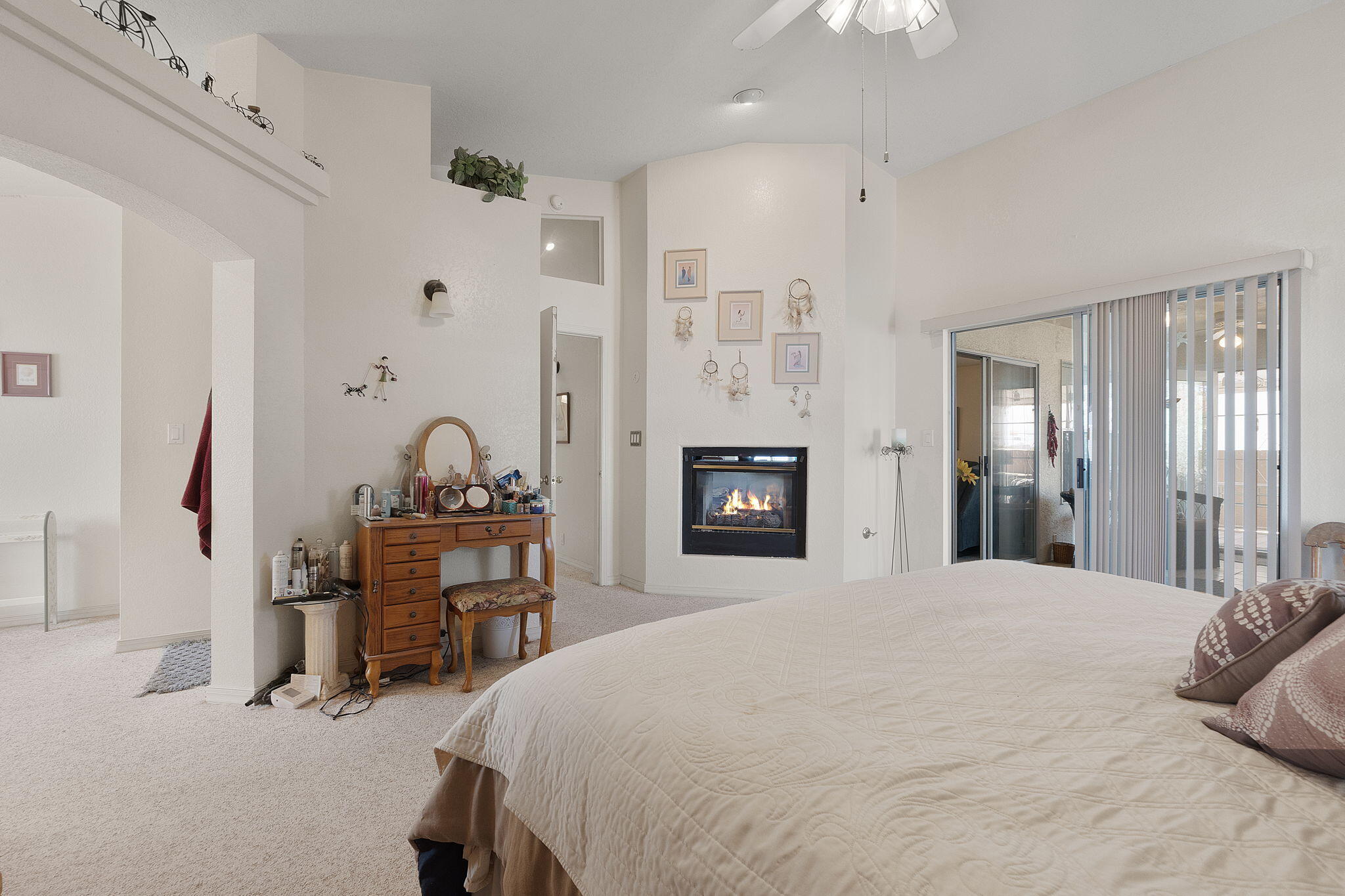 571 HERMIT FALLS Drive SE