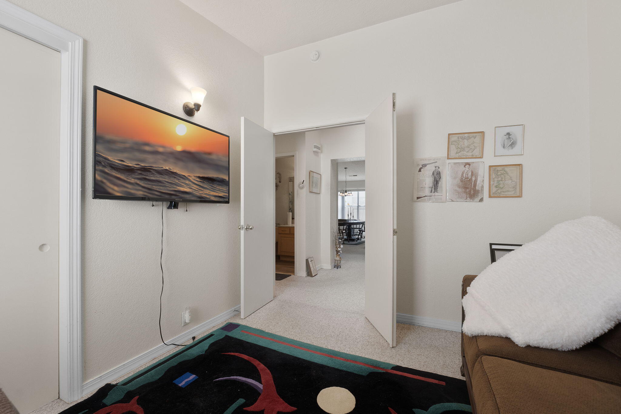 571 HERMIT FALLS Drive SE