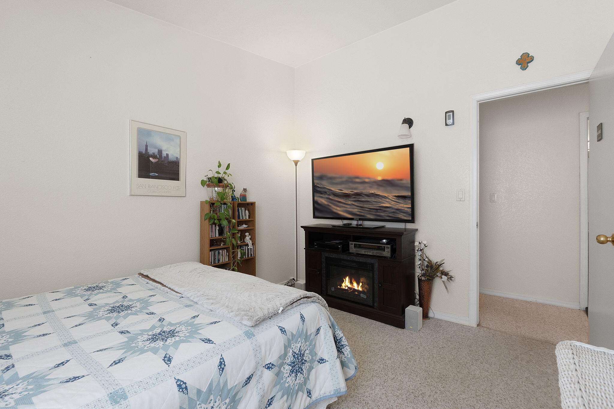 571 HERMIT FALLS Drive SE