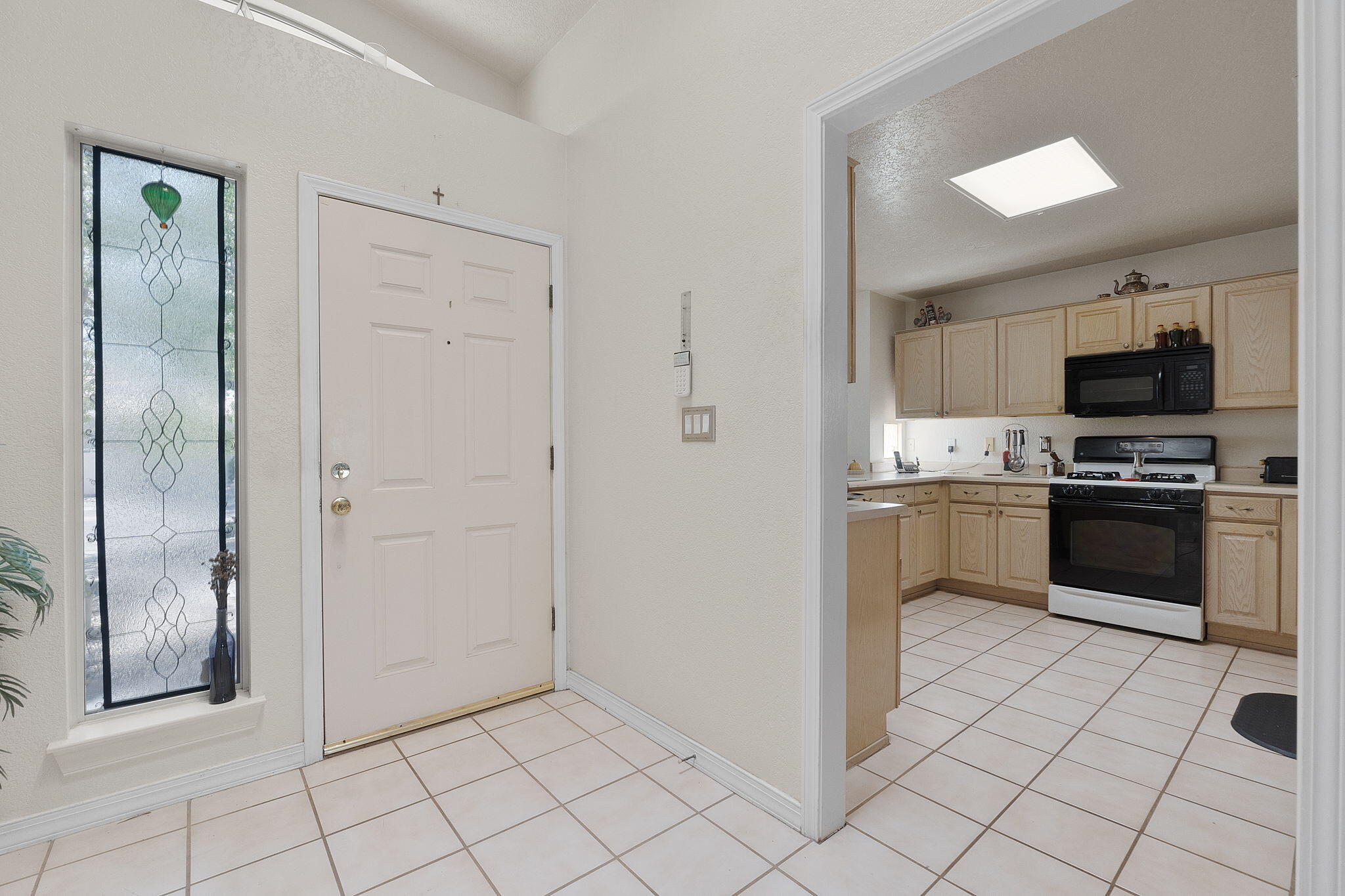 571 HERMIT FALLS Drive SE