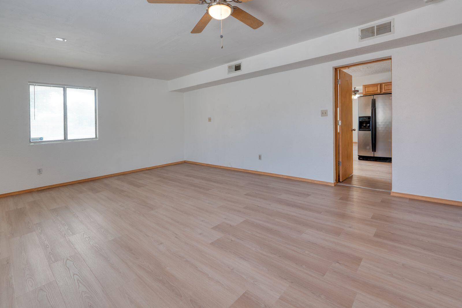 7900 Kathryn Avenue SE