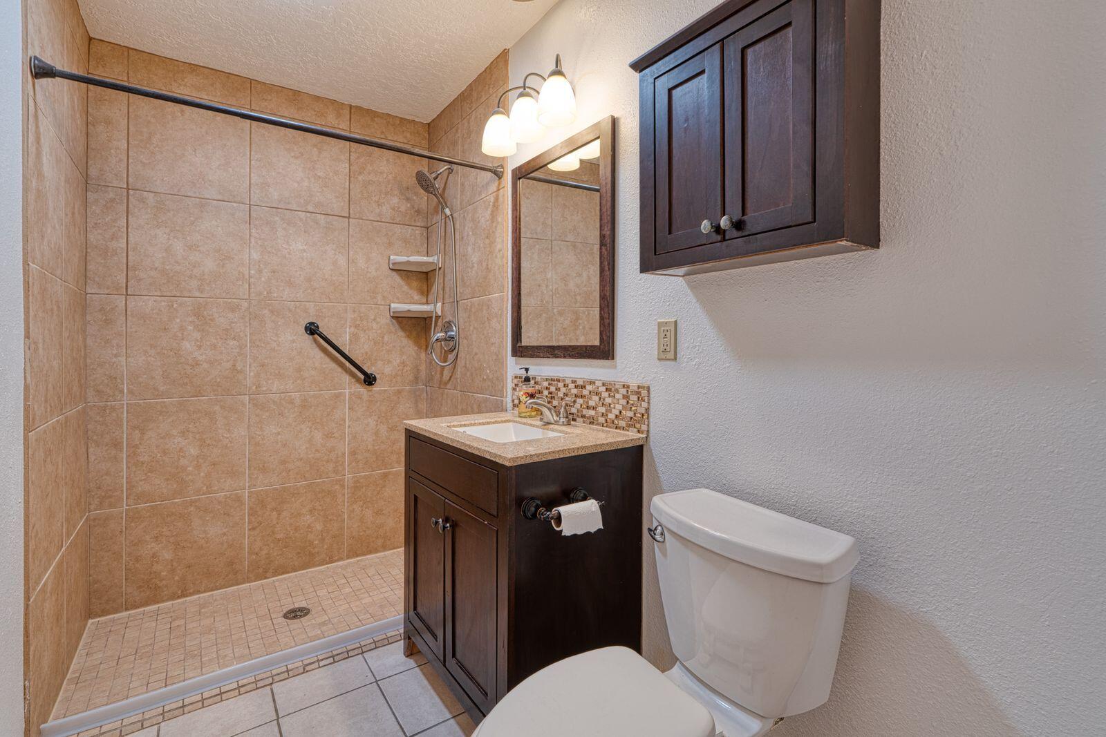 7900 Kathryn Avenue SE