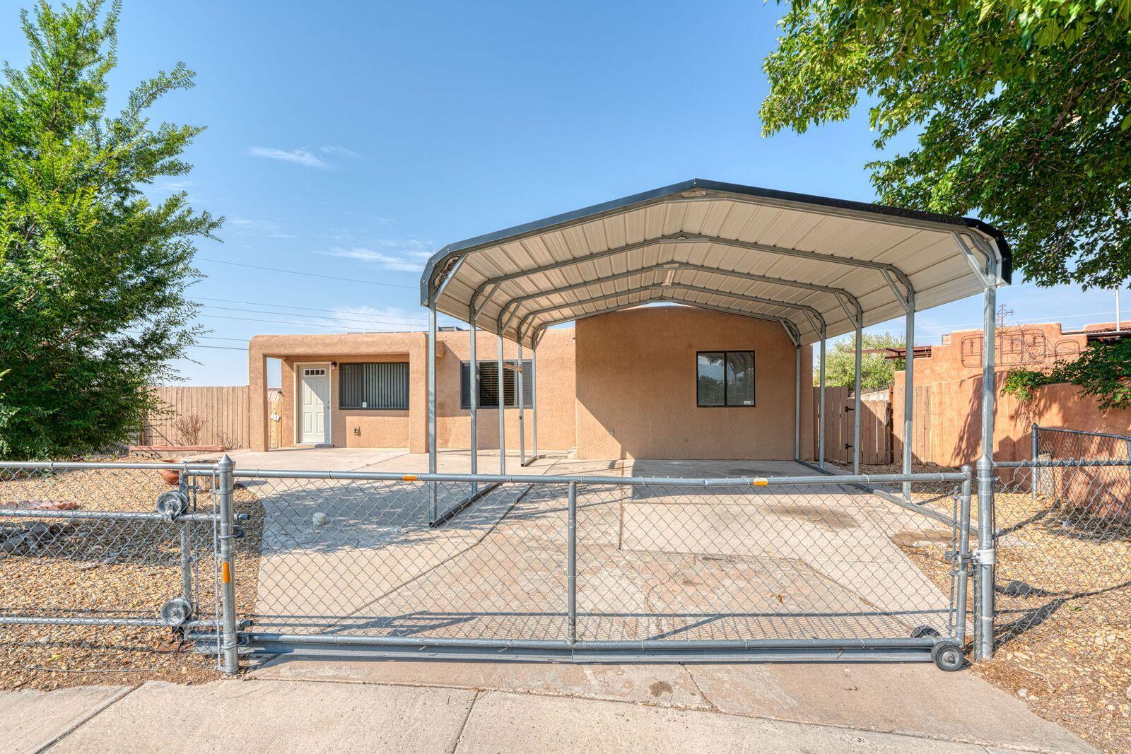 7900 Kathryn Avenue SE