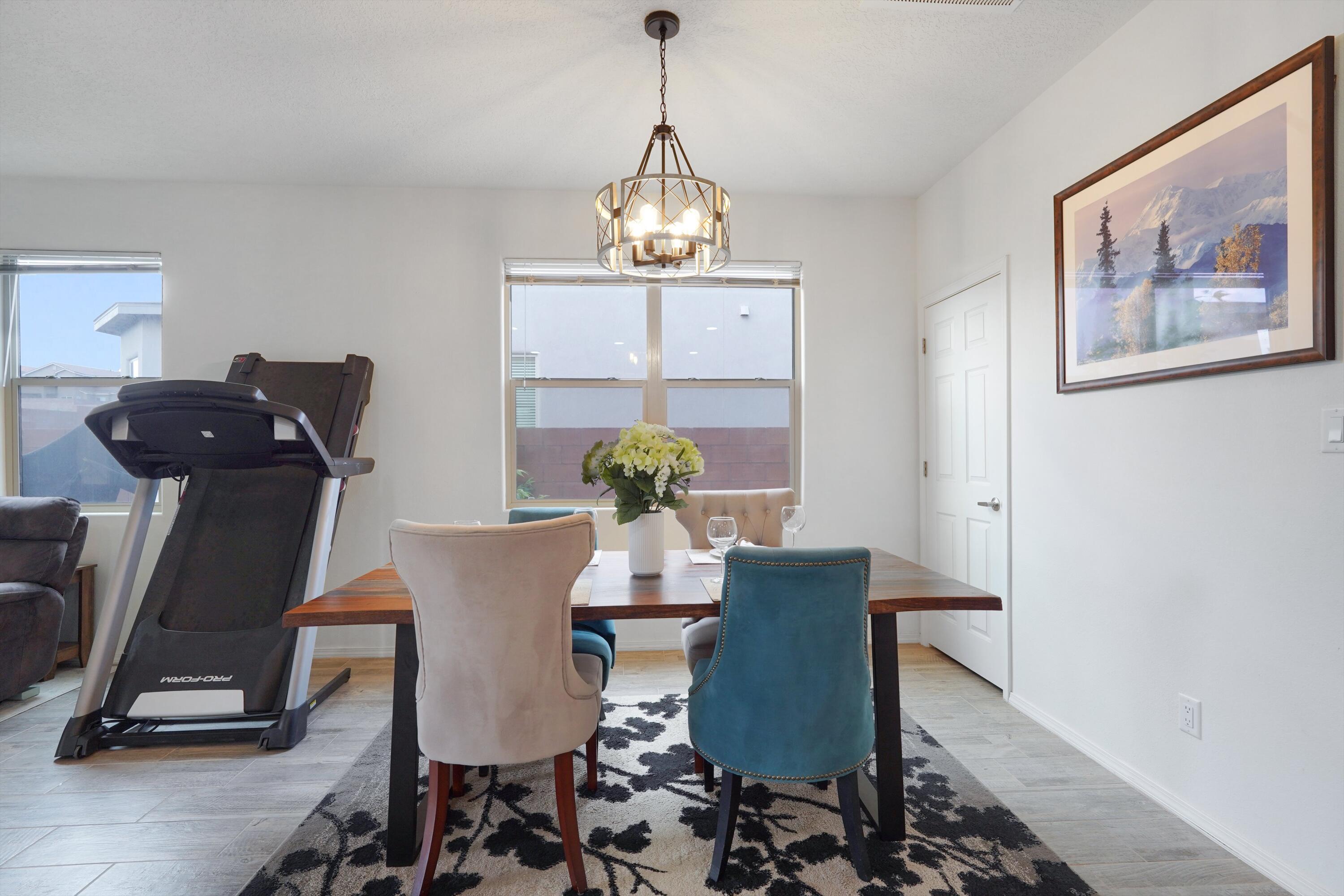 2645 Camino Plata Loop NE