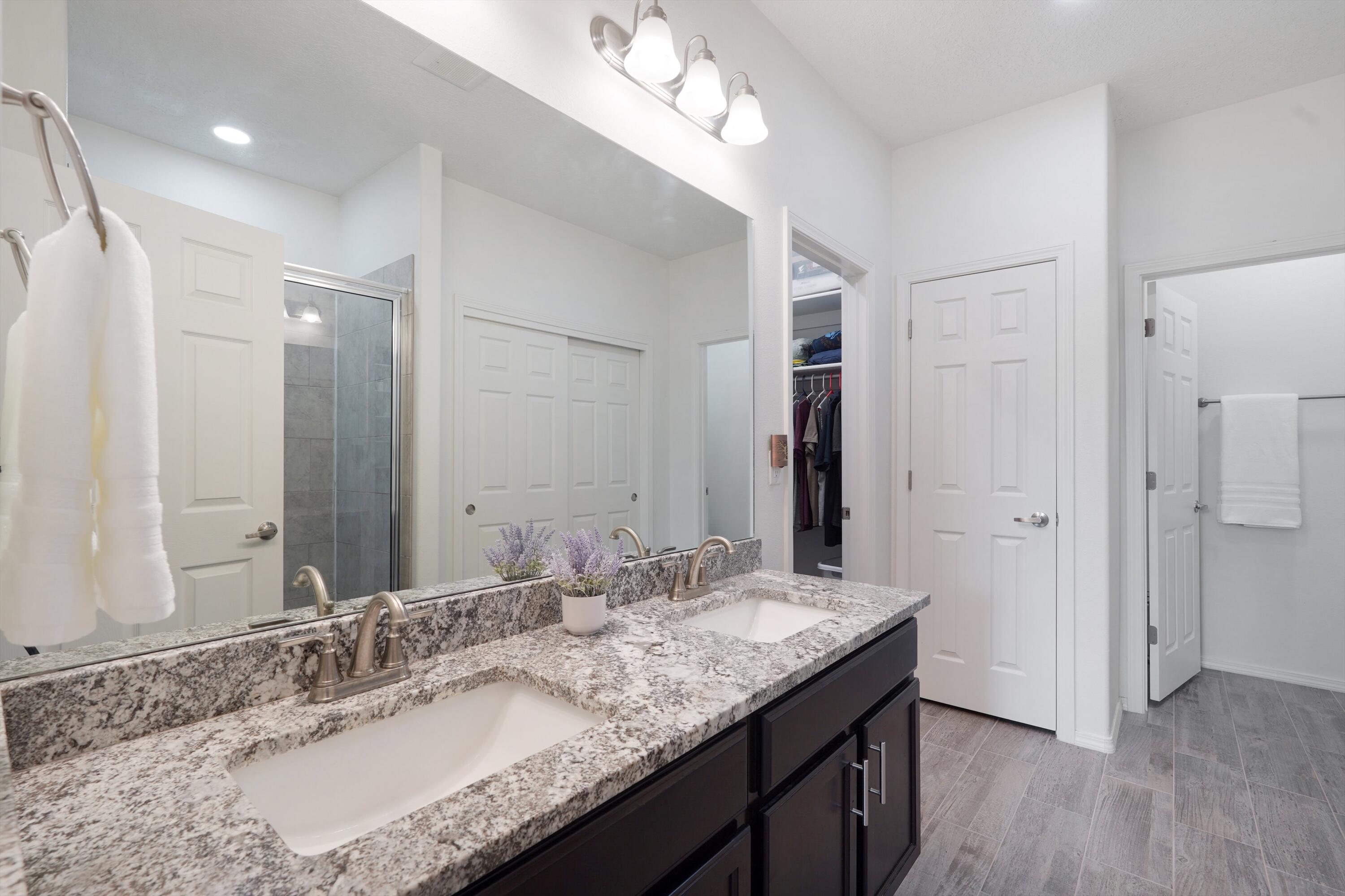 2645 Camino Plata Loop NE