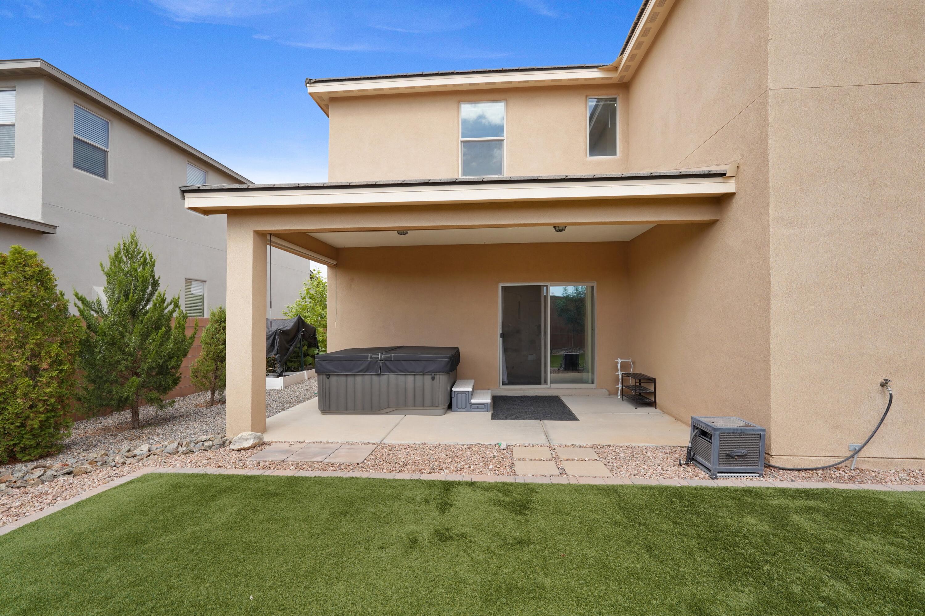 2645 Camino Plata Loop NE