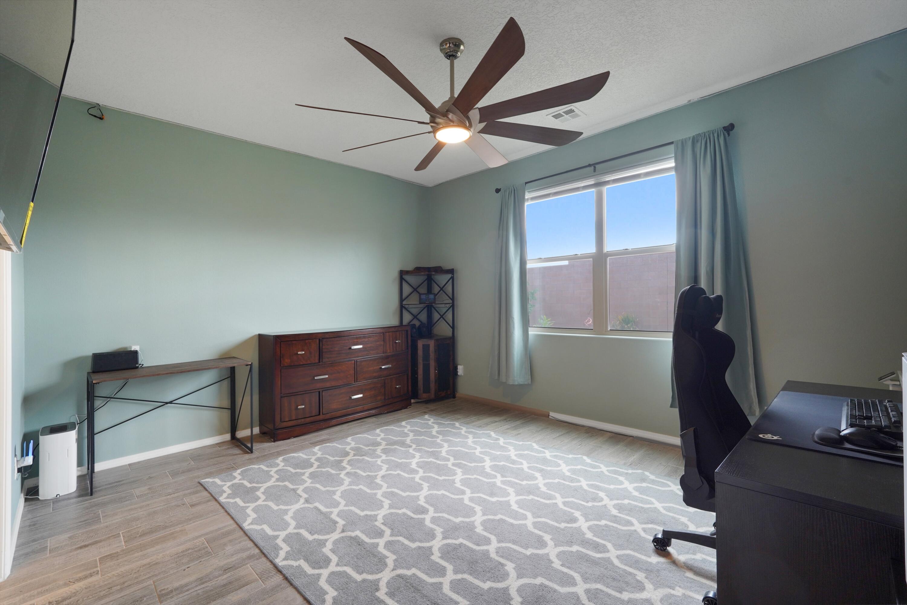 2645 Camino Plata Loop NE