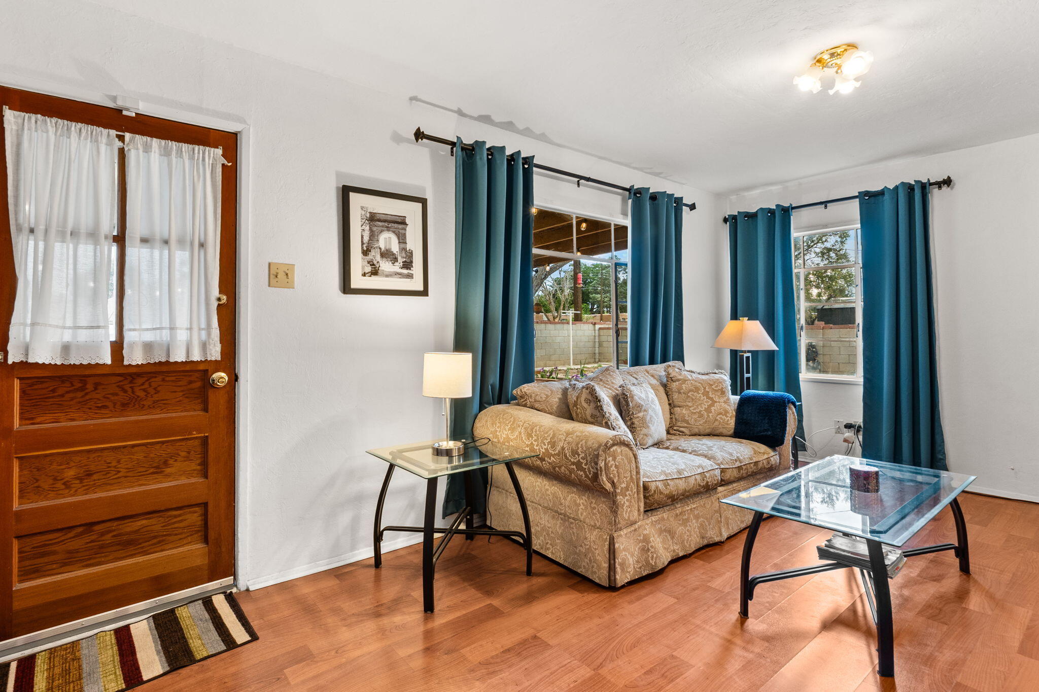 2325 ELIZABETH Street NE