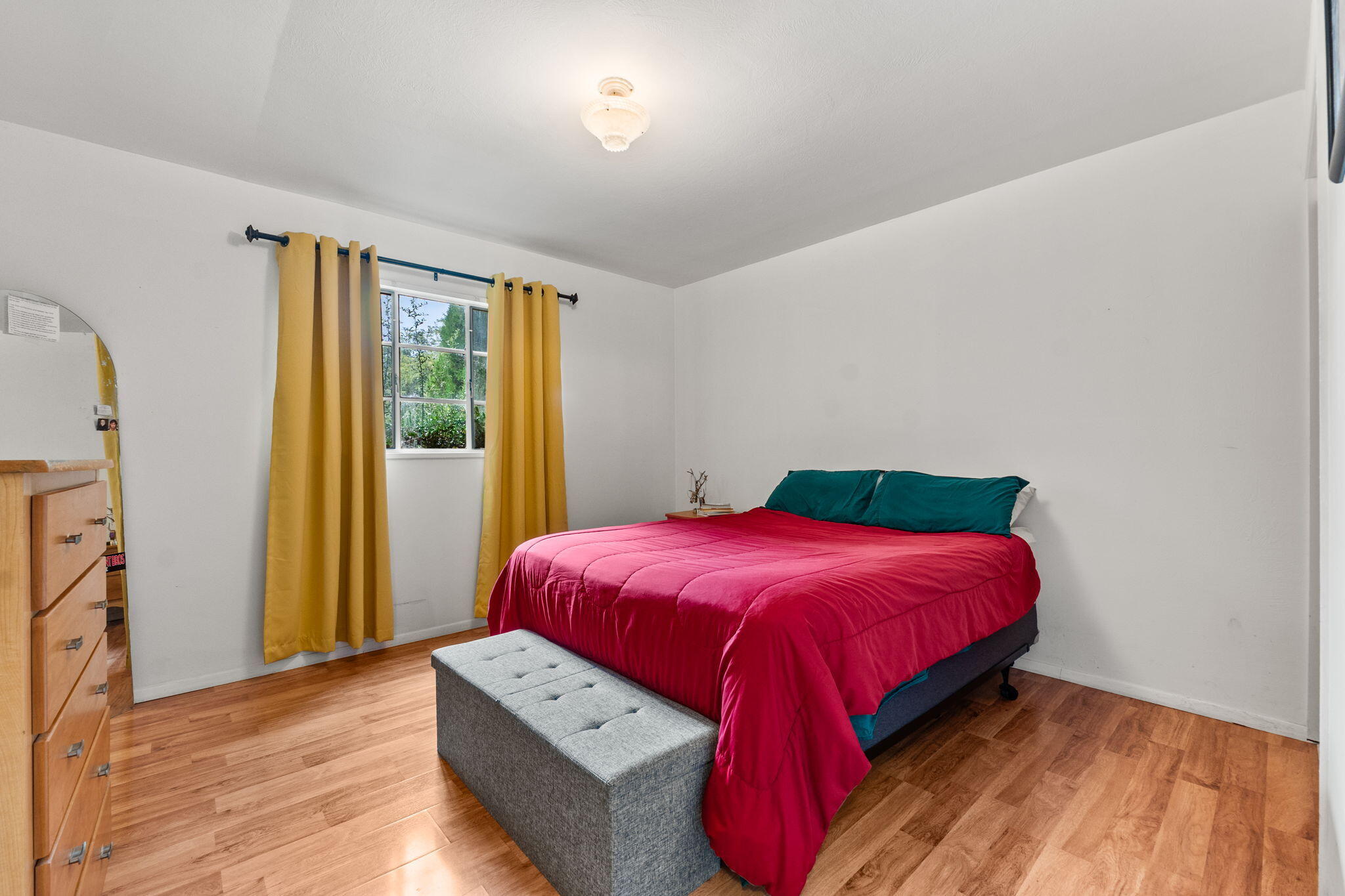 2325 ELIZABETH Street NE