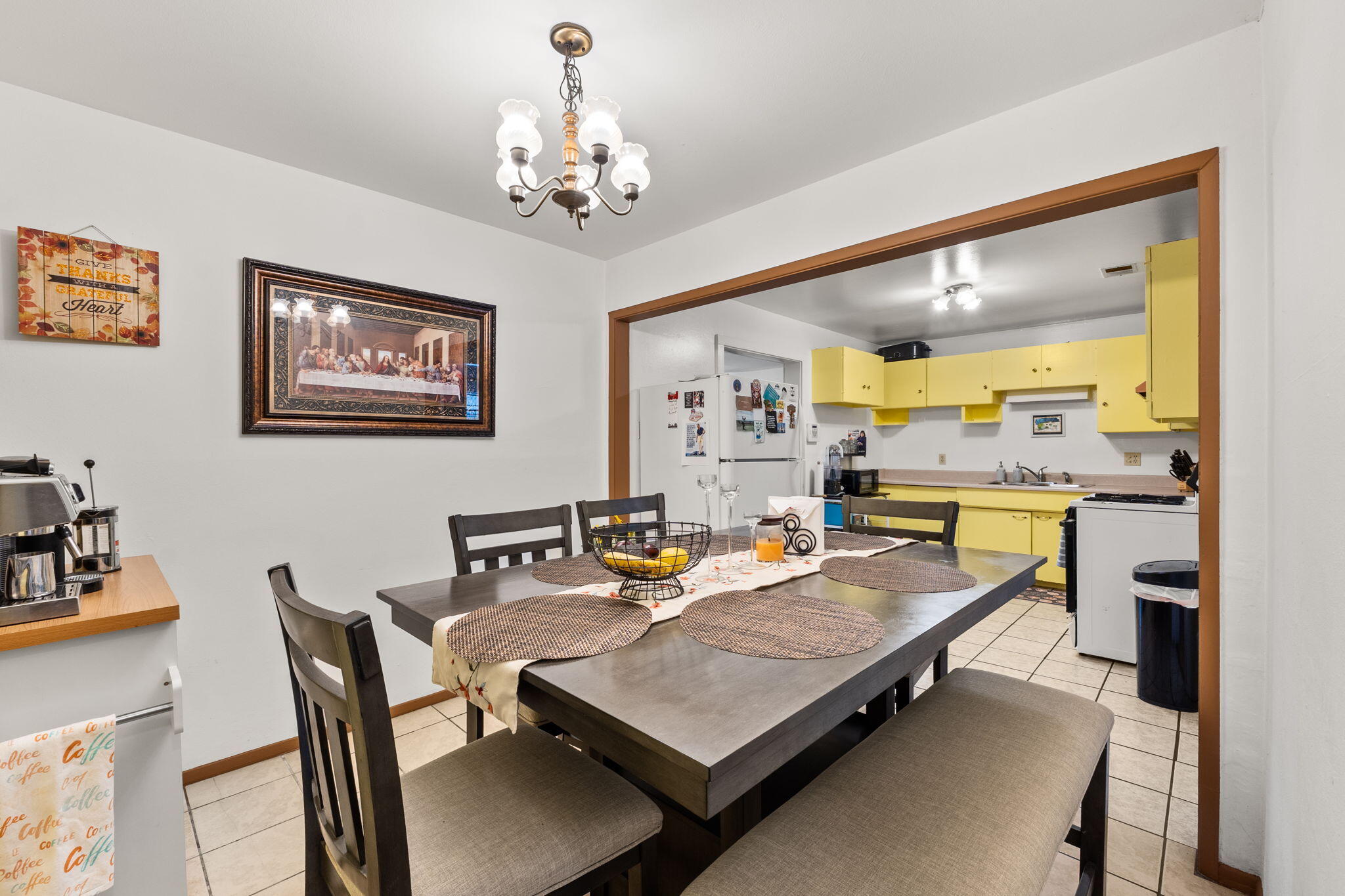 2325 ELIZABETH Street NE