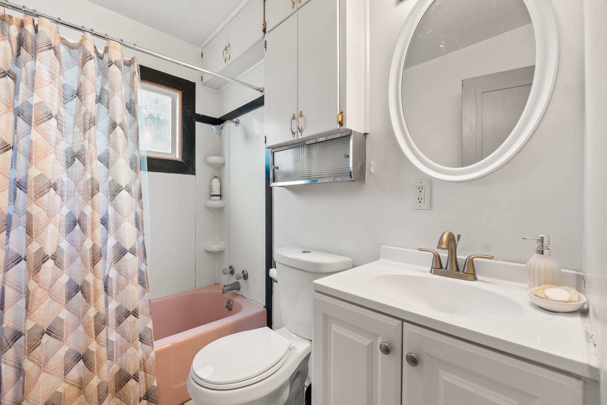 2325 ELIZABETH Street NE