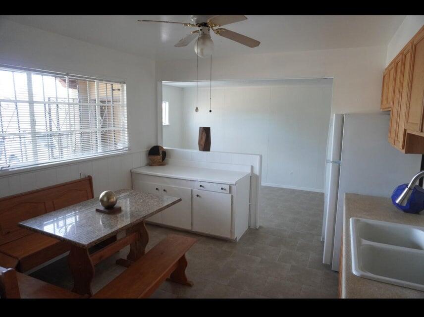 913 California Street SE