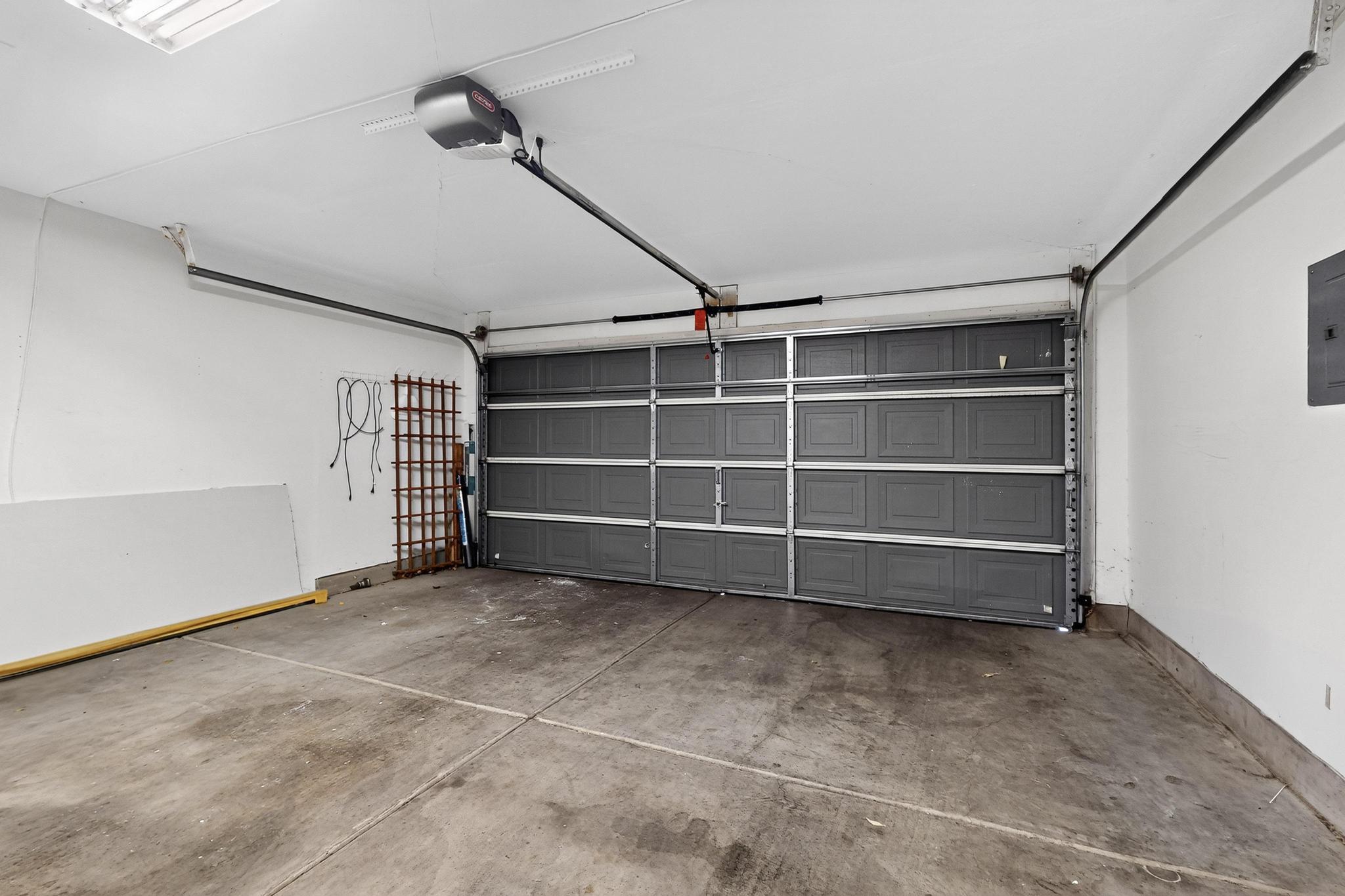 12509 MONGOLLOW Way NE