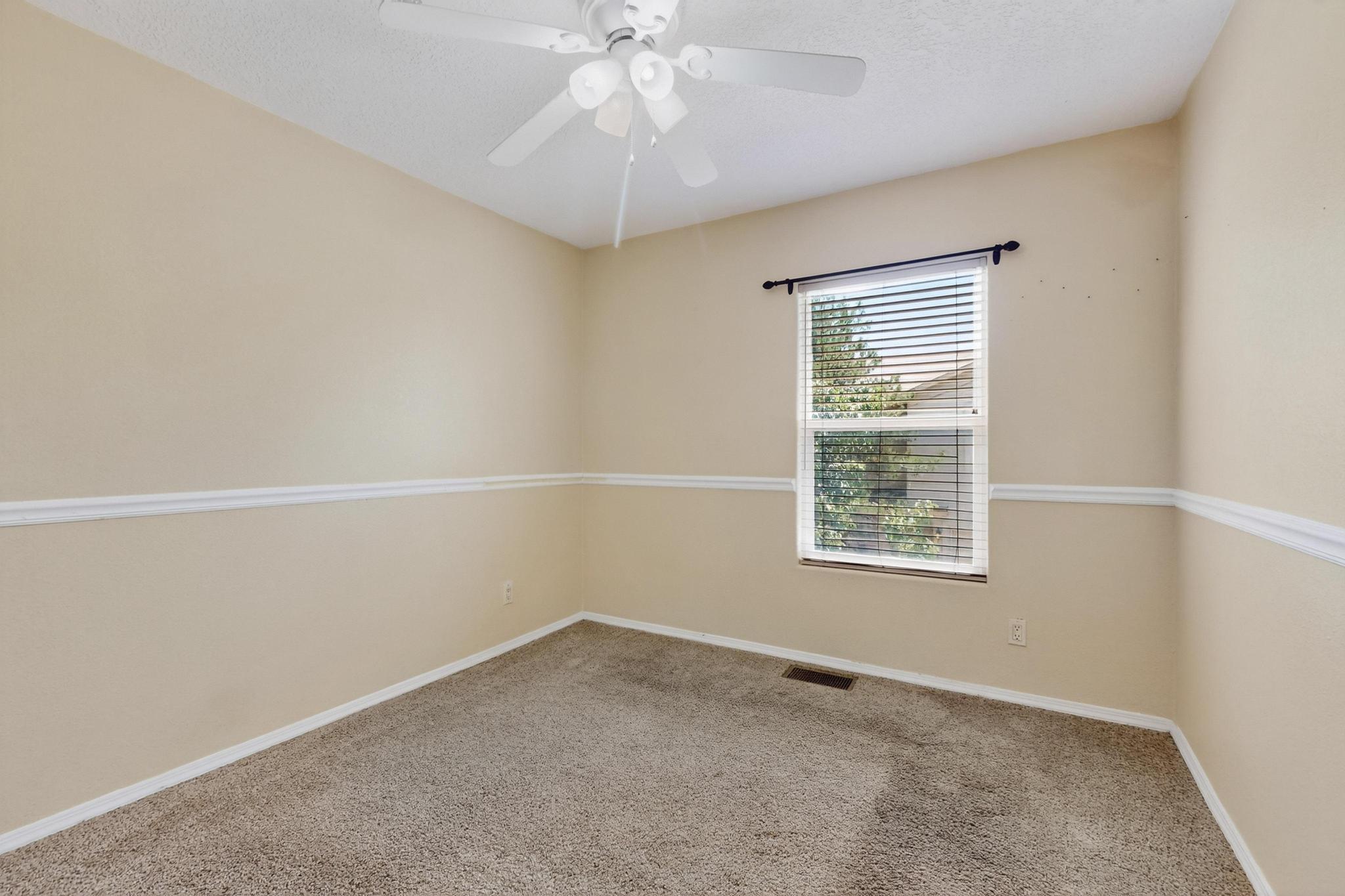 12509 MONGOLLOW Way NE